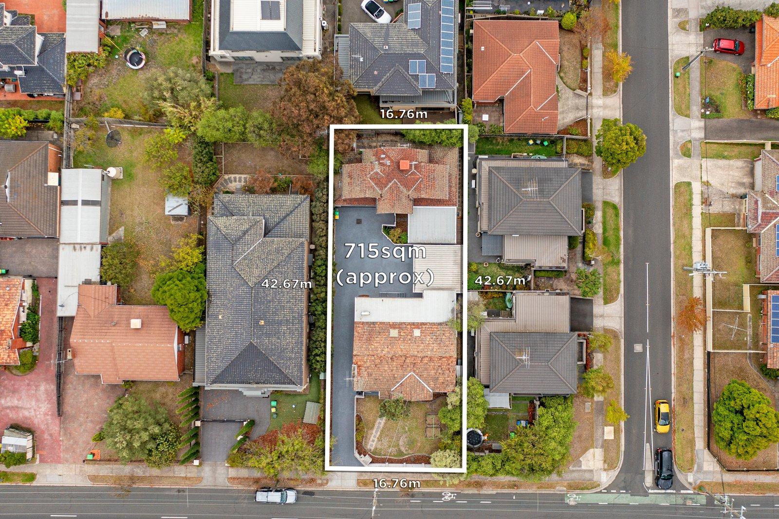 1/110 Belmore Road, Balwyn, 3103
