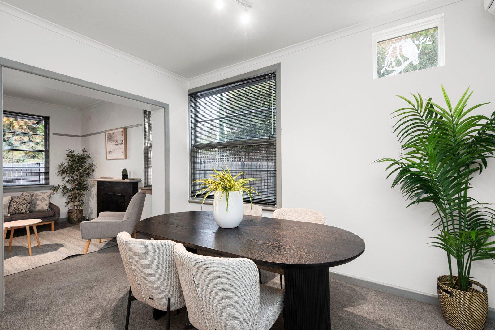 1/110 Belmore Road, Balwyn, 3103