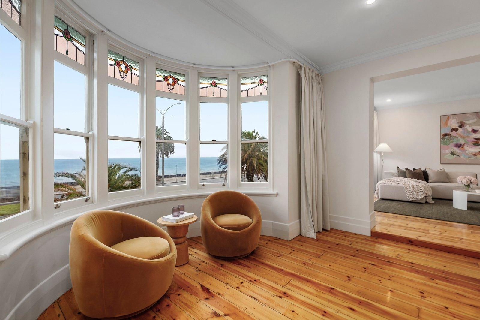 11/243 Beaconsfield Parade, Middle Park, 3206