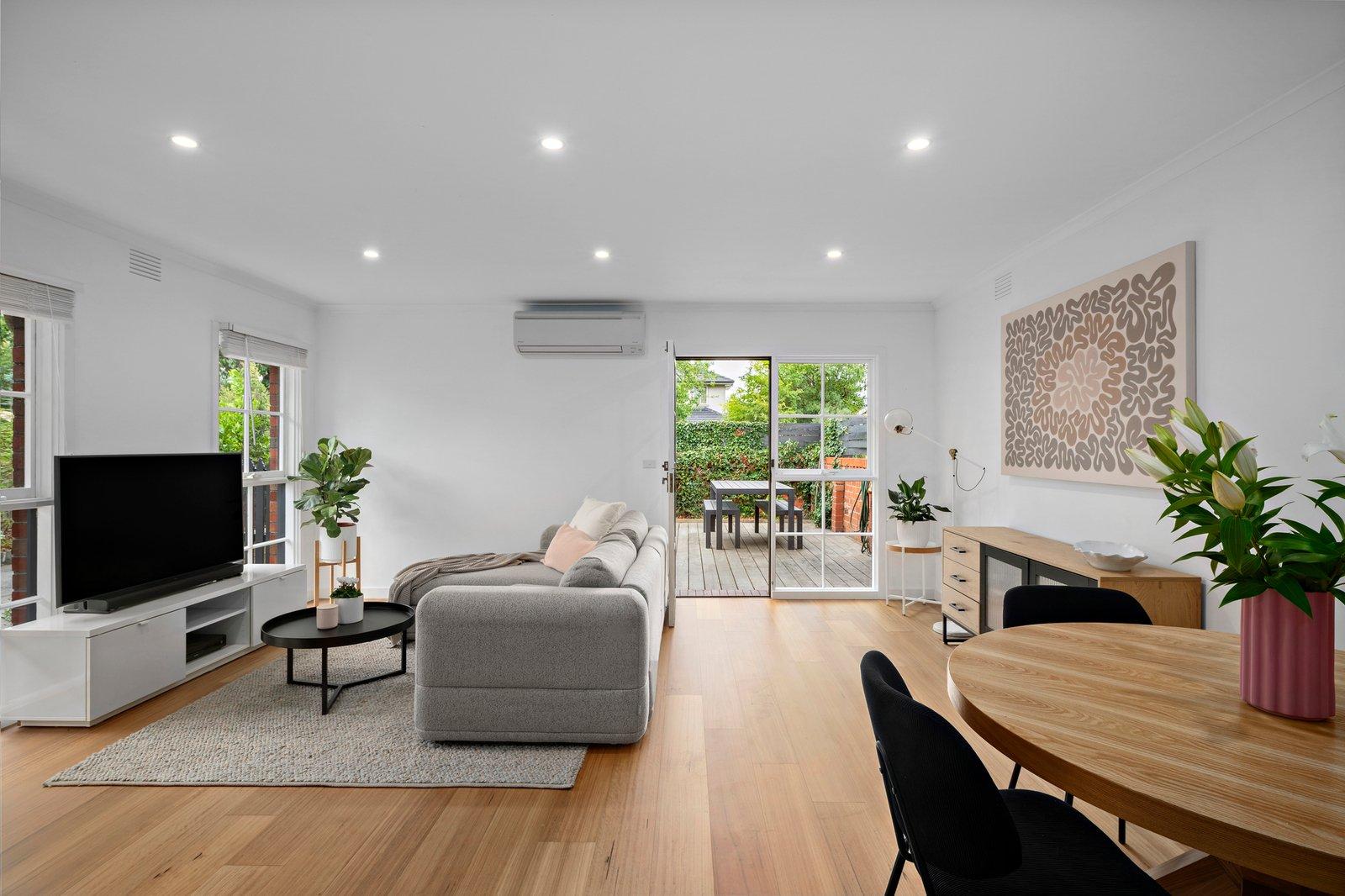 1/12 Peace Street, Glen Iris, 3146