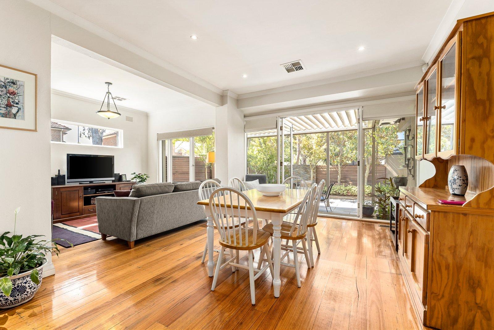 1/1232 Old Burke Road, Kew East, 3102