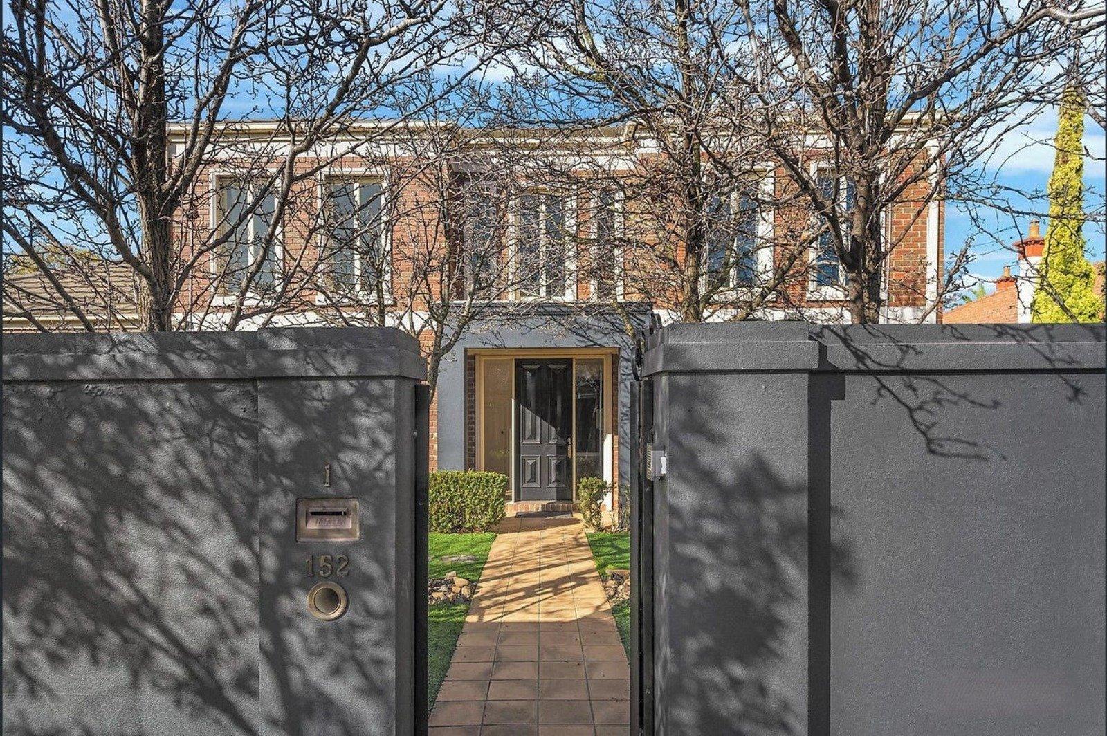 1/152 Burke Road, Glen Iris, 3146