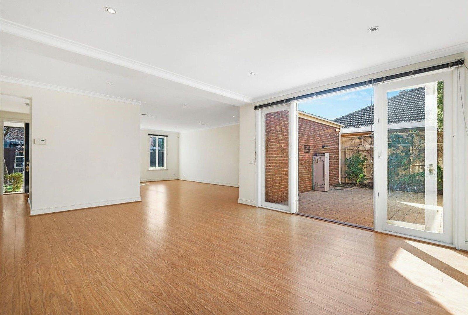 1/152 Burke Road, Glen Iris, 3146