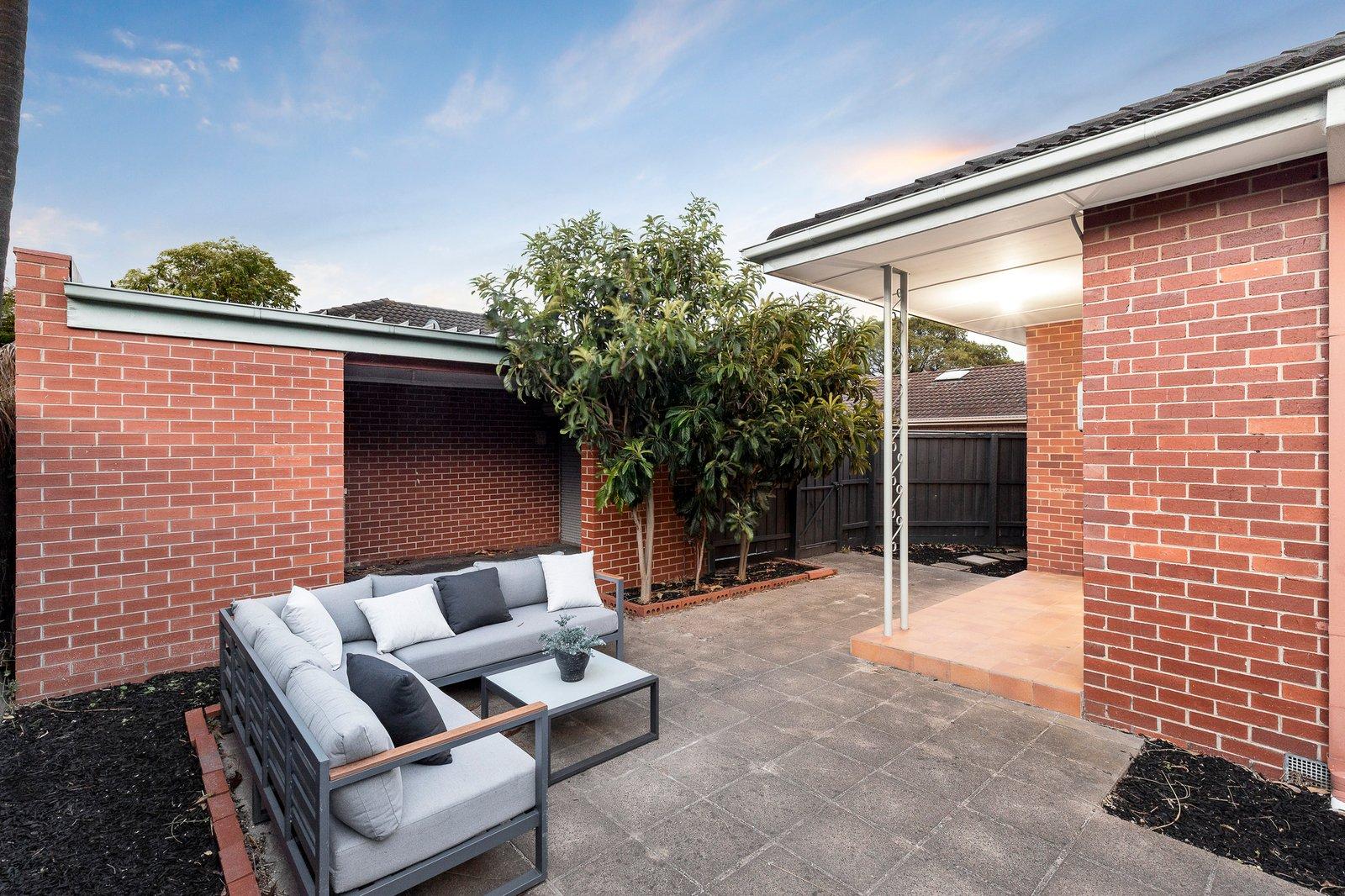 1/16 Omar Street, Caulfield South, 3162