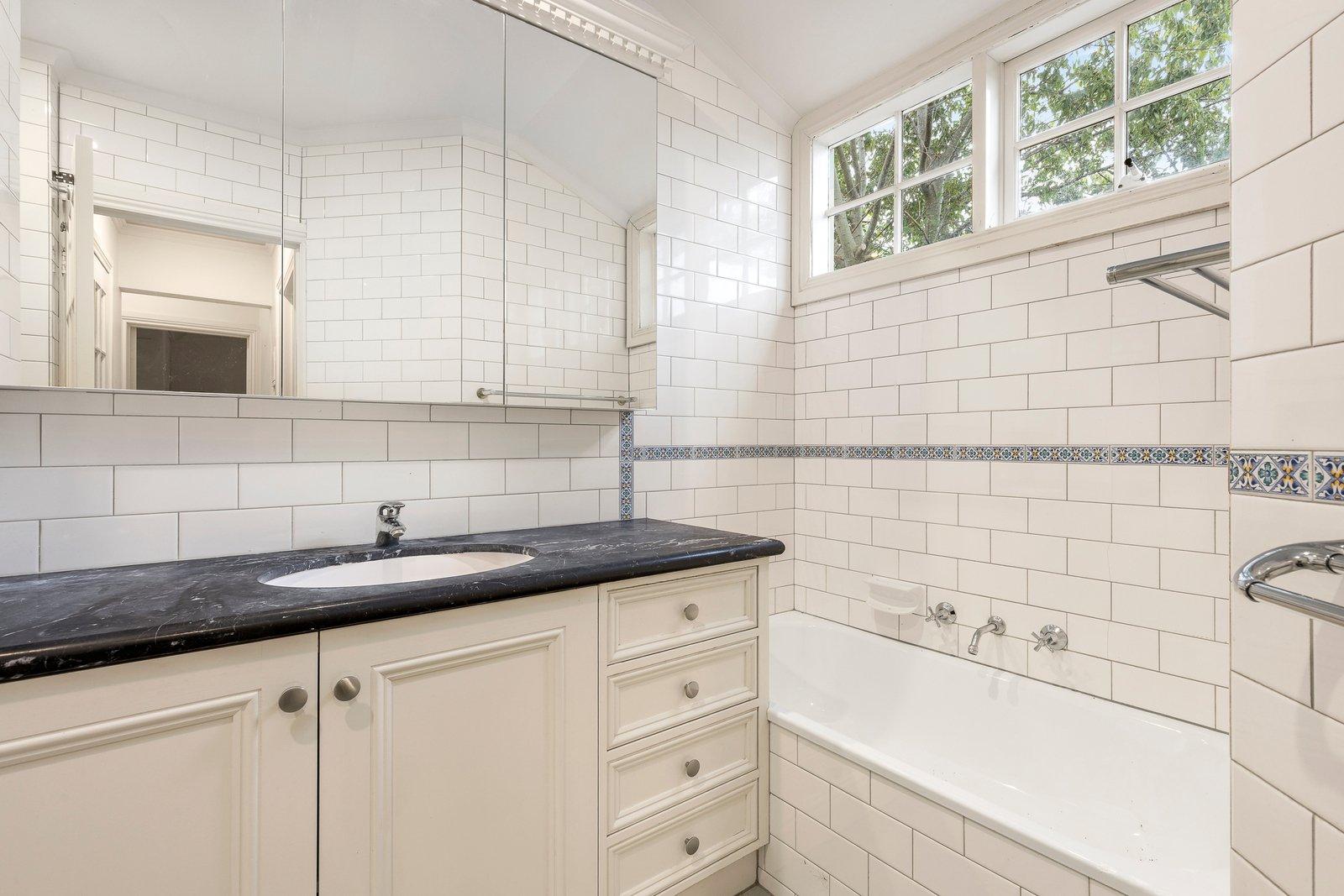 1/16 Rathmines Road, Hawthorn East, 3123