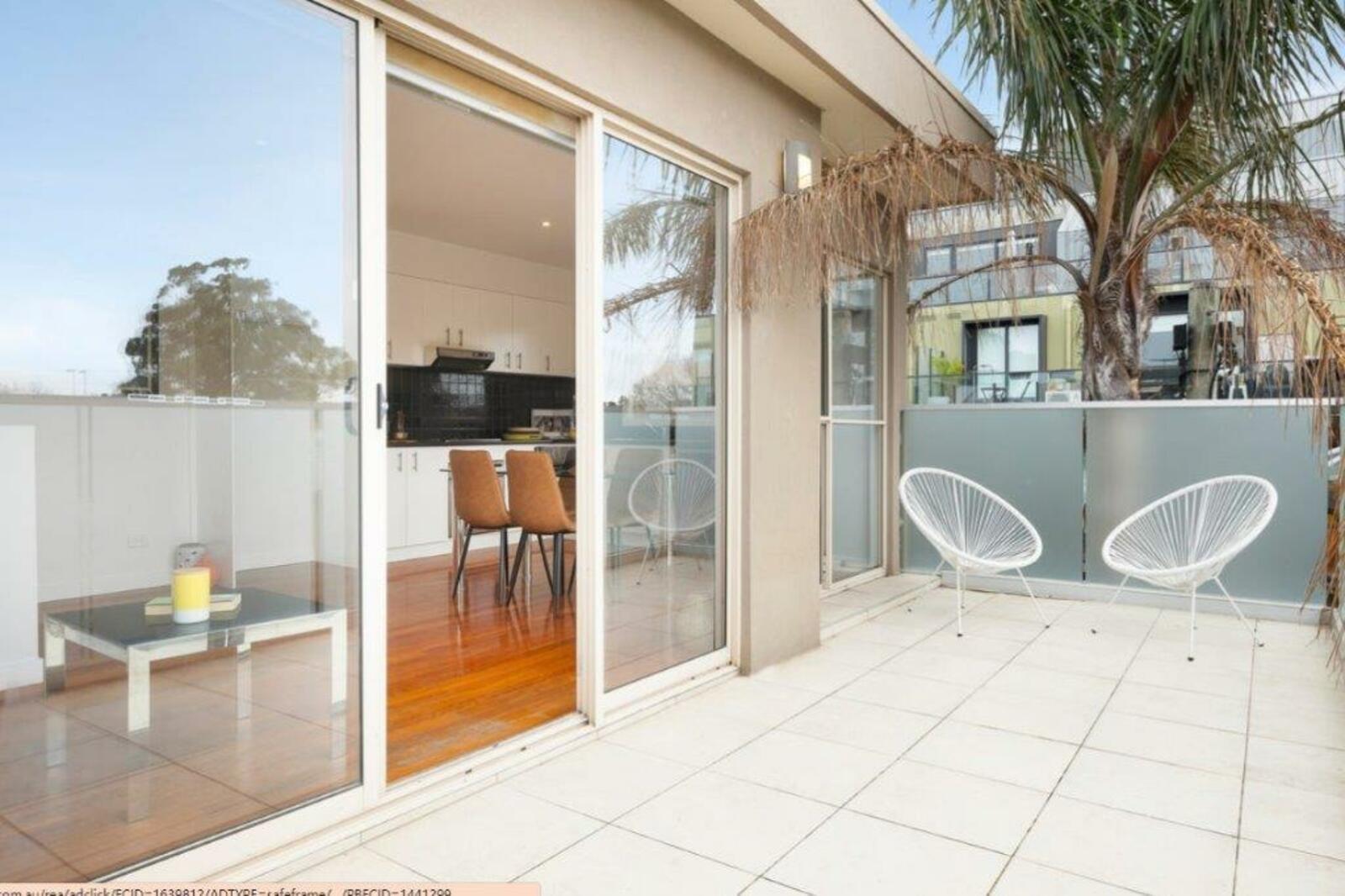 1/17 Martin Street, St Kilda, 3182