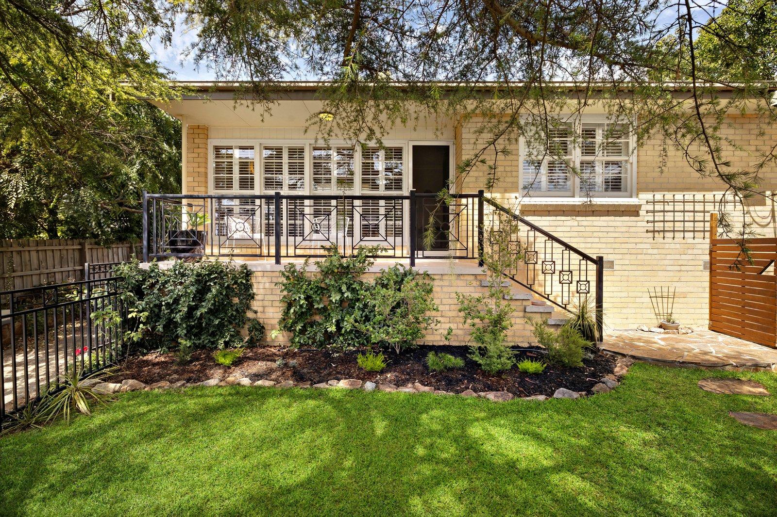 1/18 Bruarong Crescent, Frankston South, 3199