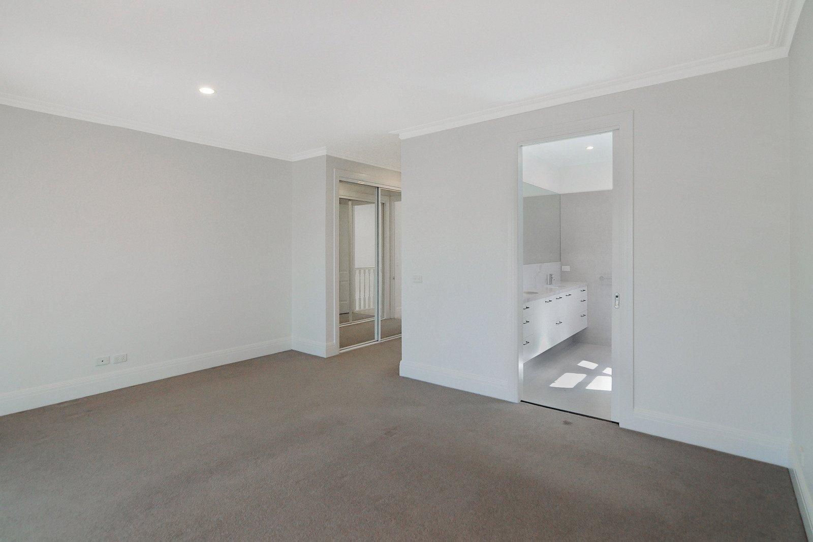 11B Louis Street, Glen Iris, 3146