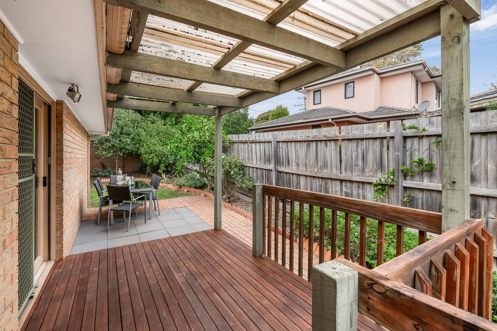 1/2-4 Bowen Road, Doncaster East, 3109