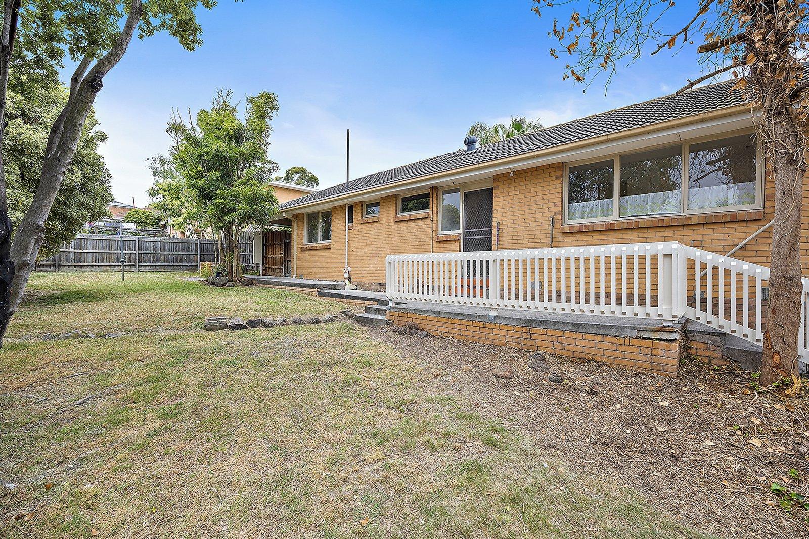 12 Toinette Court, Doncaster East, 3109