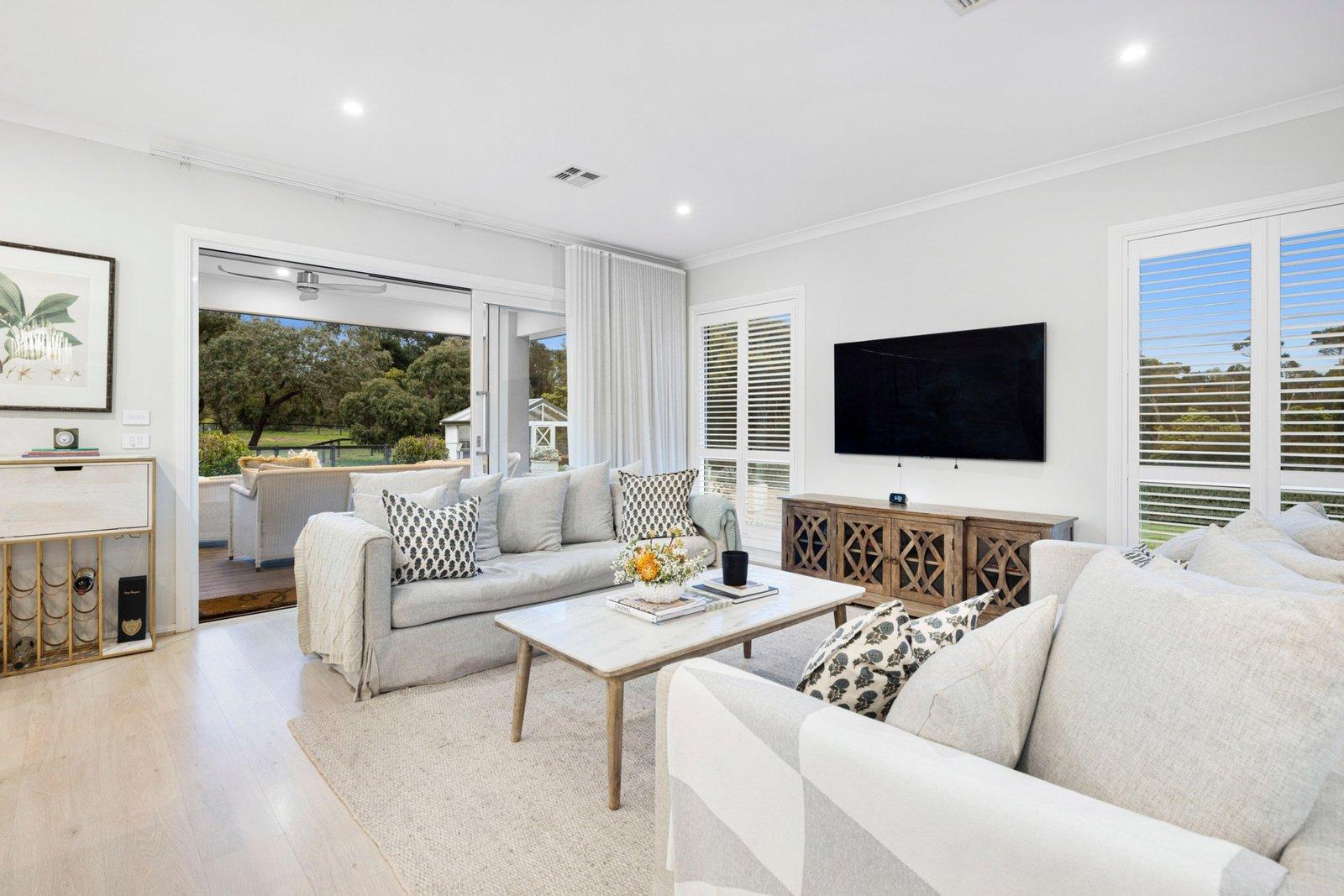 12 Yaringa Road, Somerville, 3912