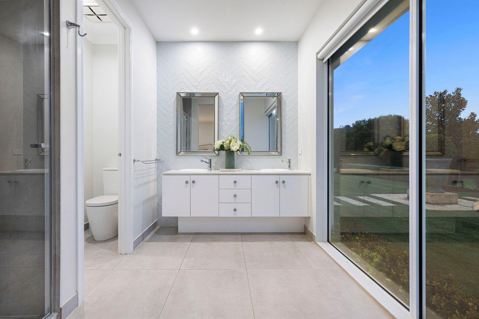 12 Yaringa Road, Somerville, 3912