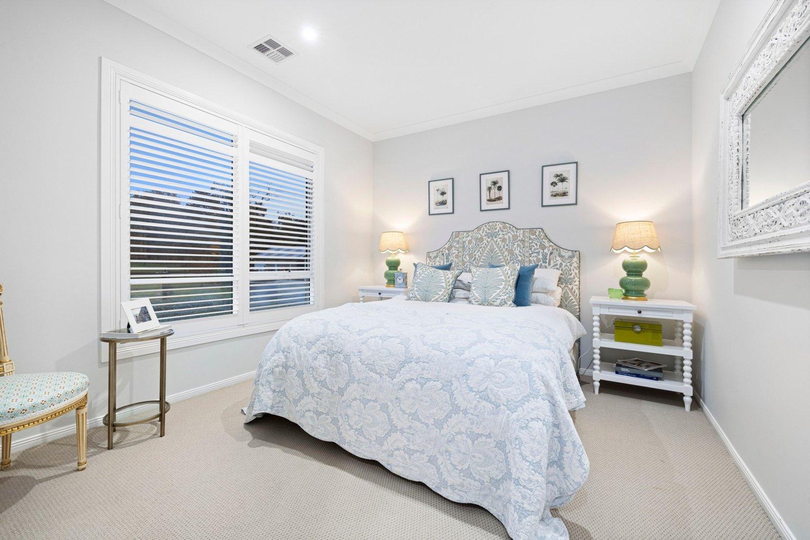 12 Yaringa Road, Somerville, 3912