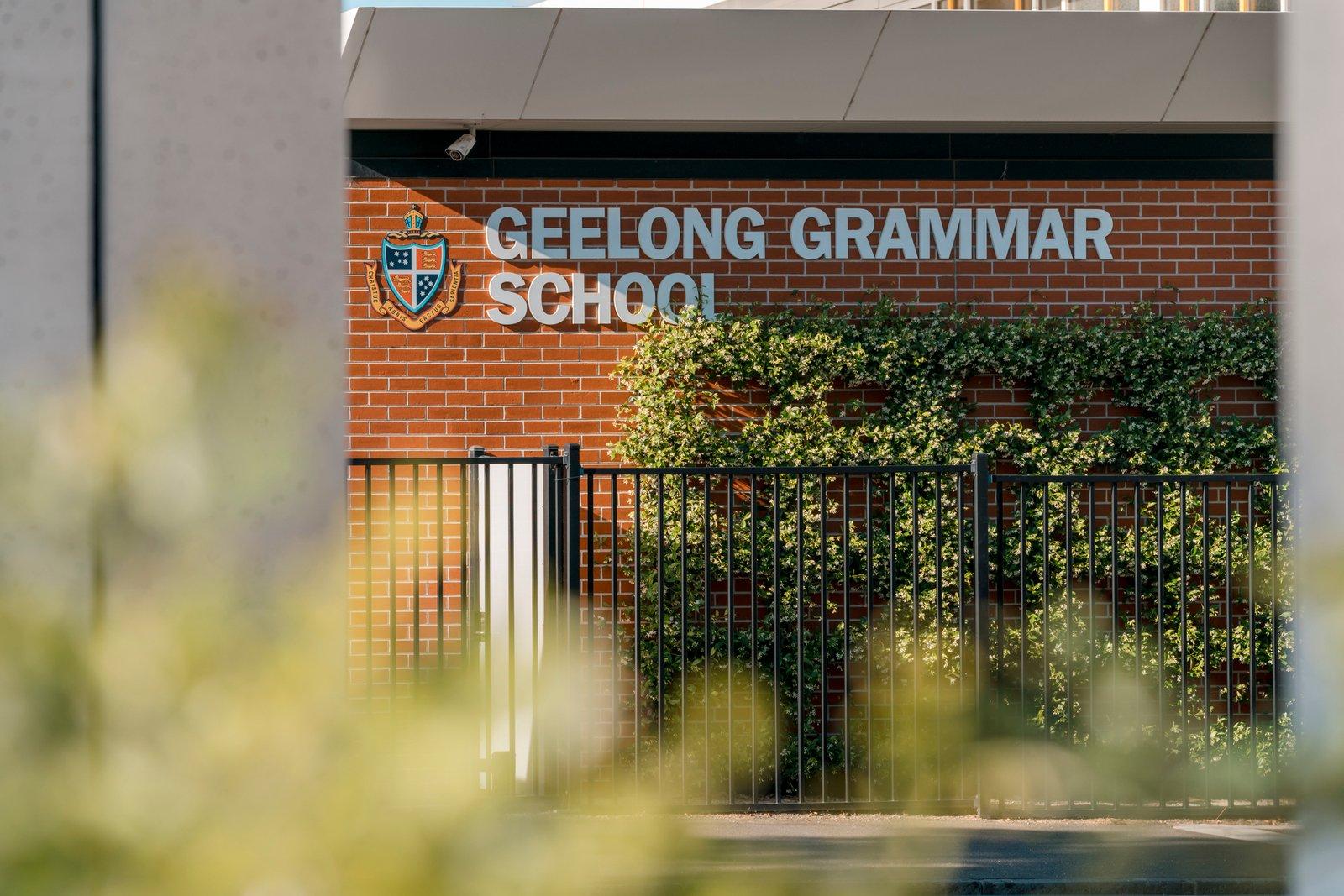 12 Canberra Road, Toorak, 3142