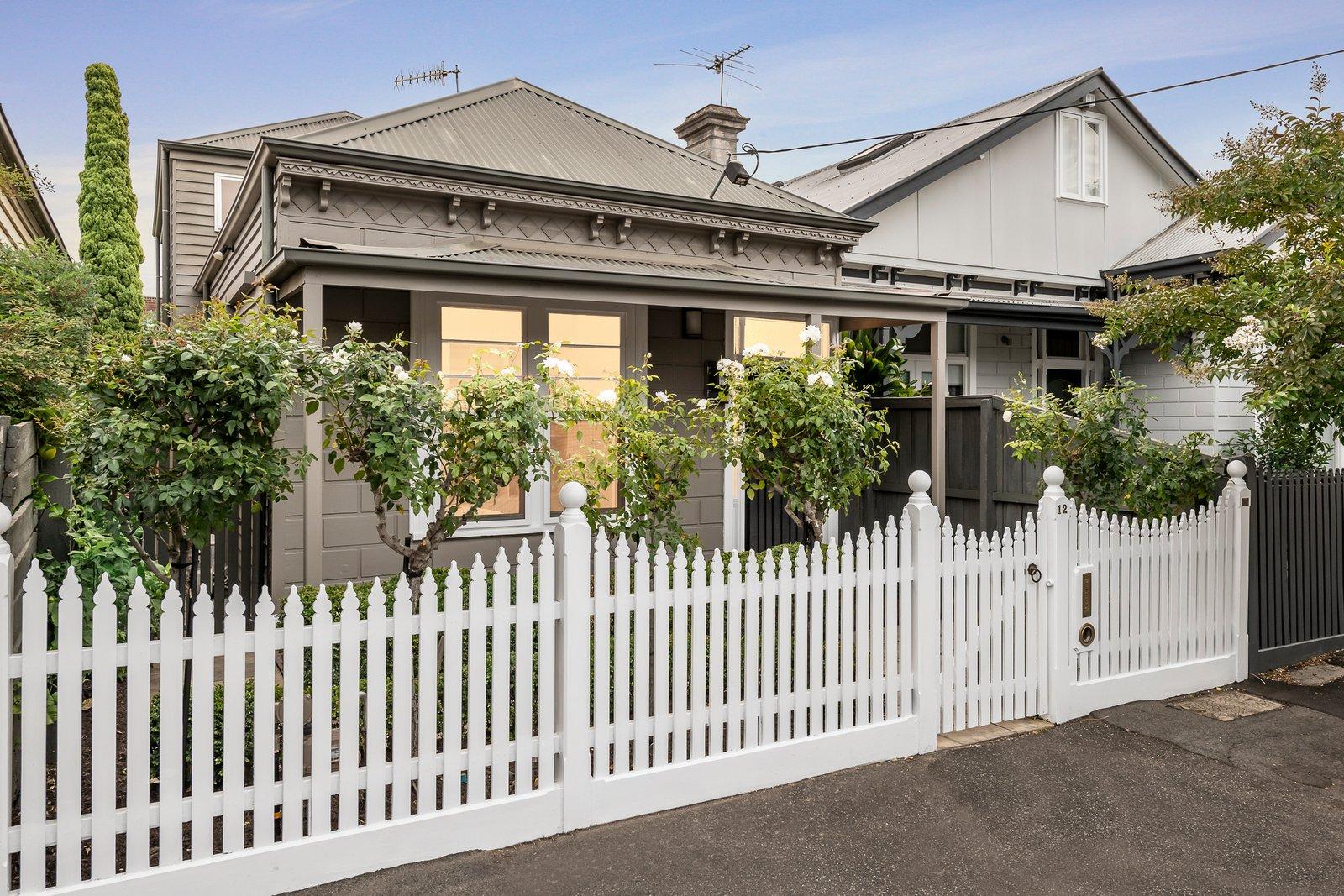 12 Colvin Grove, Hawthorn, 3122