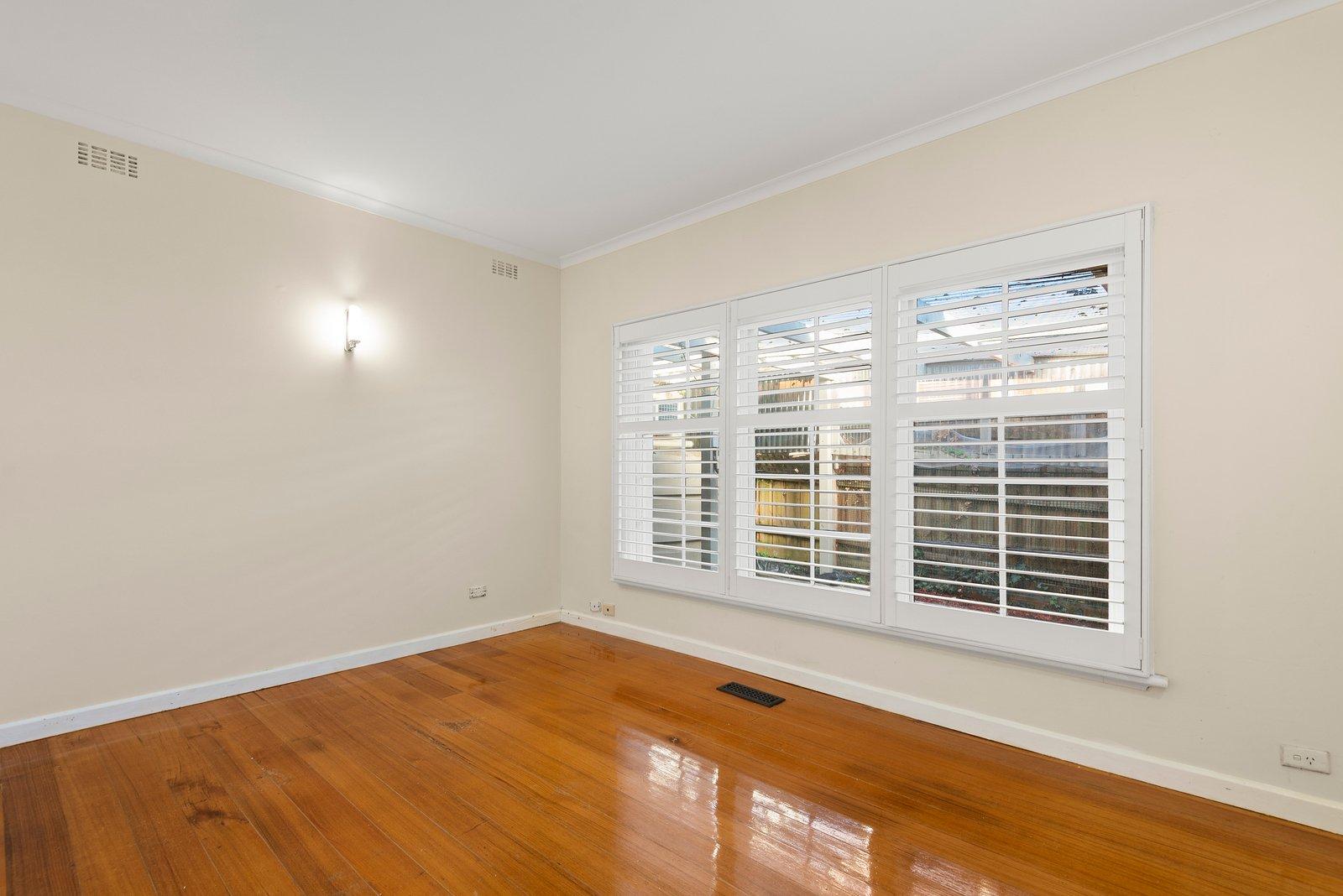 12 Helston Street, Balwyn North, 3104