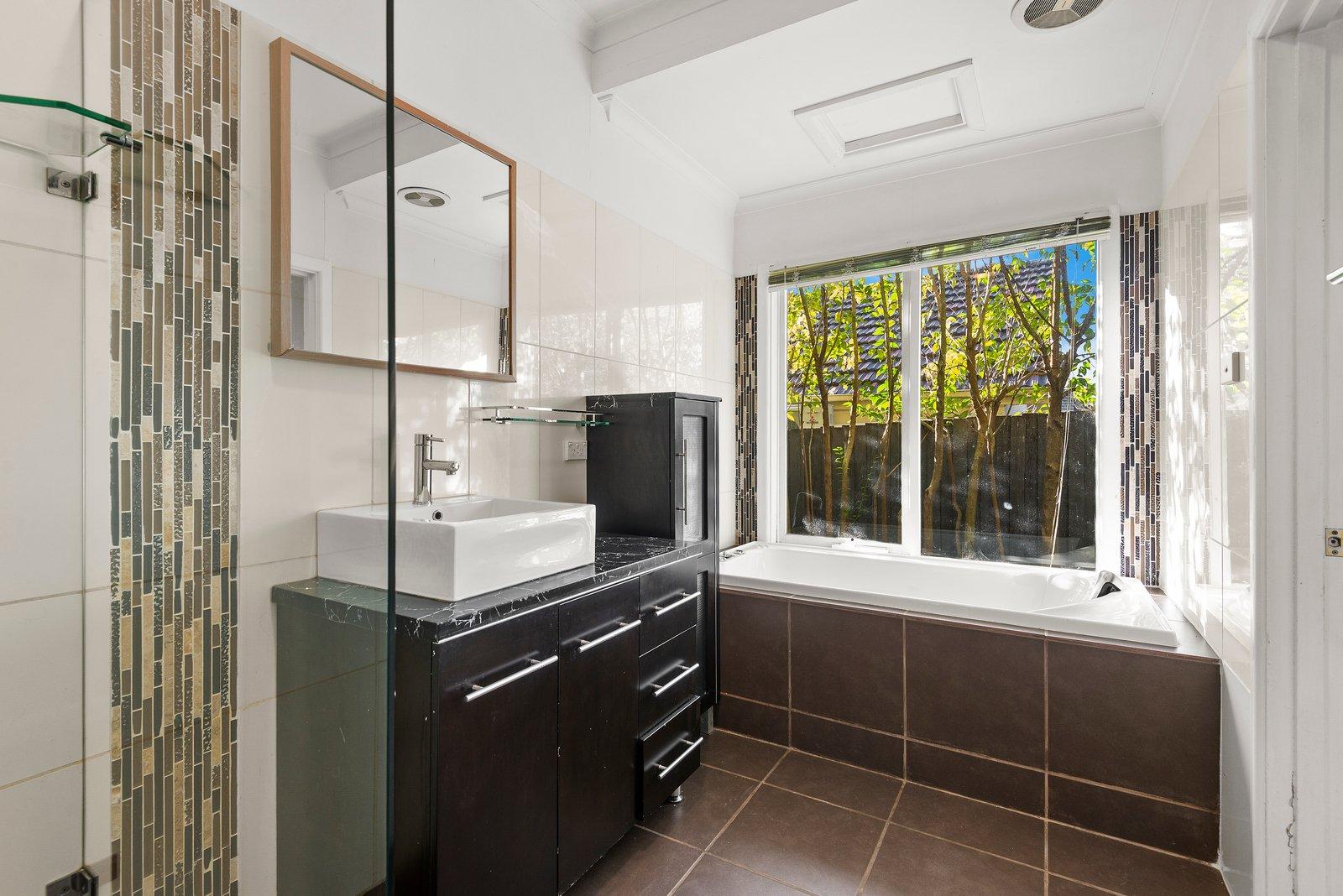 12 Helston Street, Balwyn North, 3104