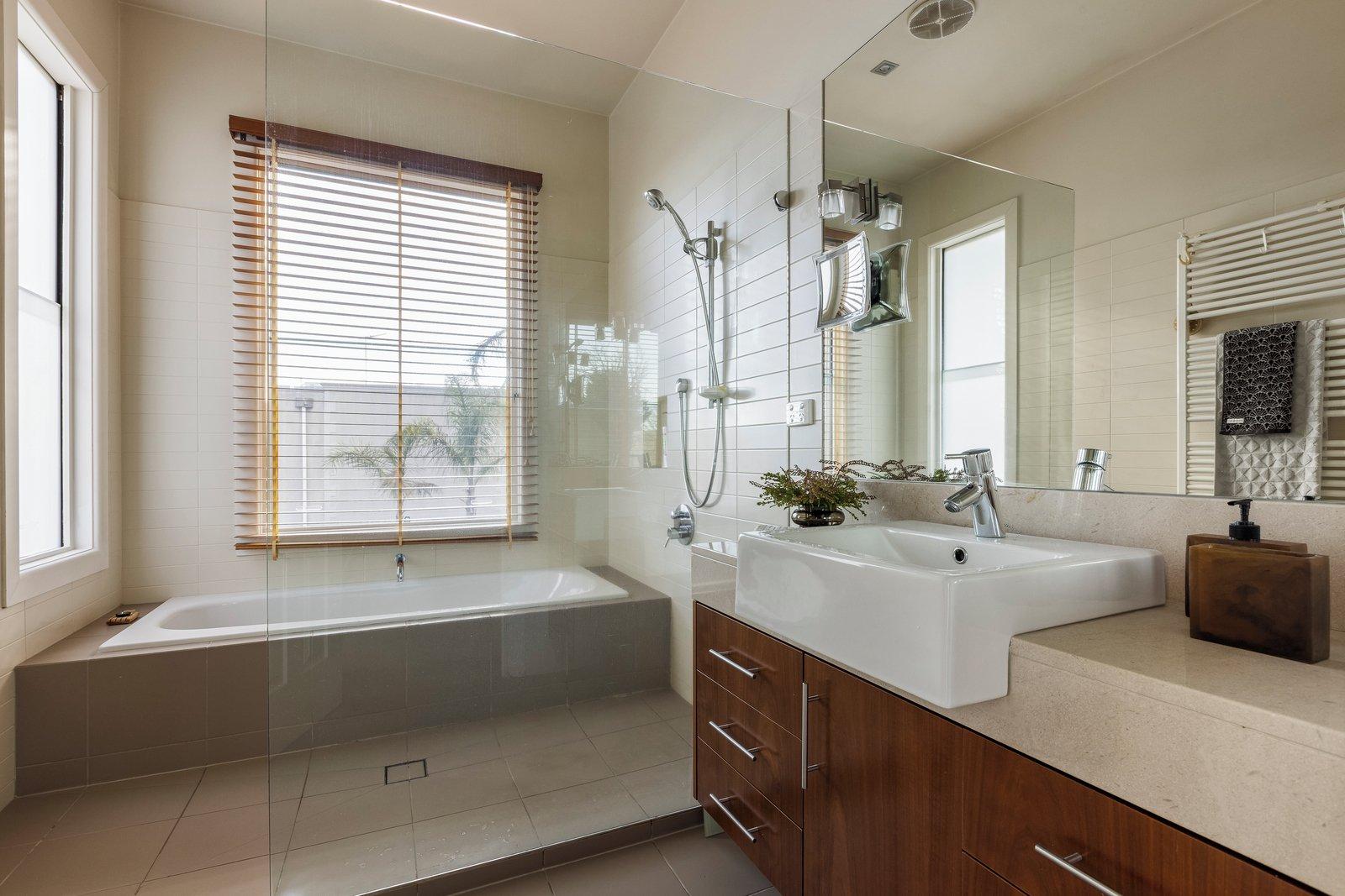 12 Holmwood Avenue, Brighton, 3186