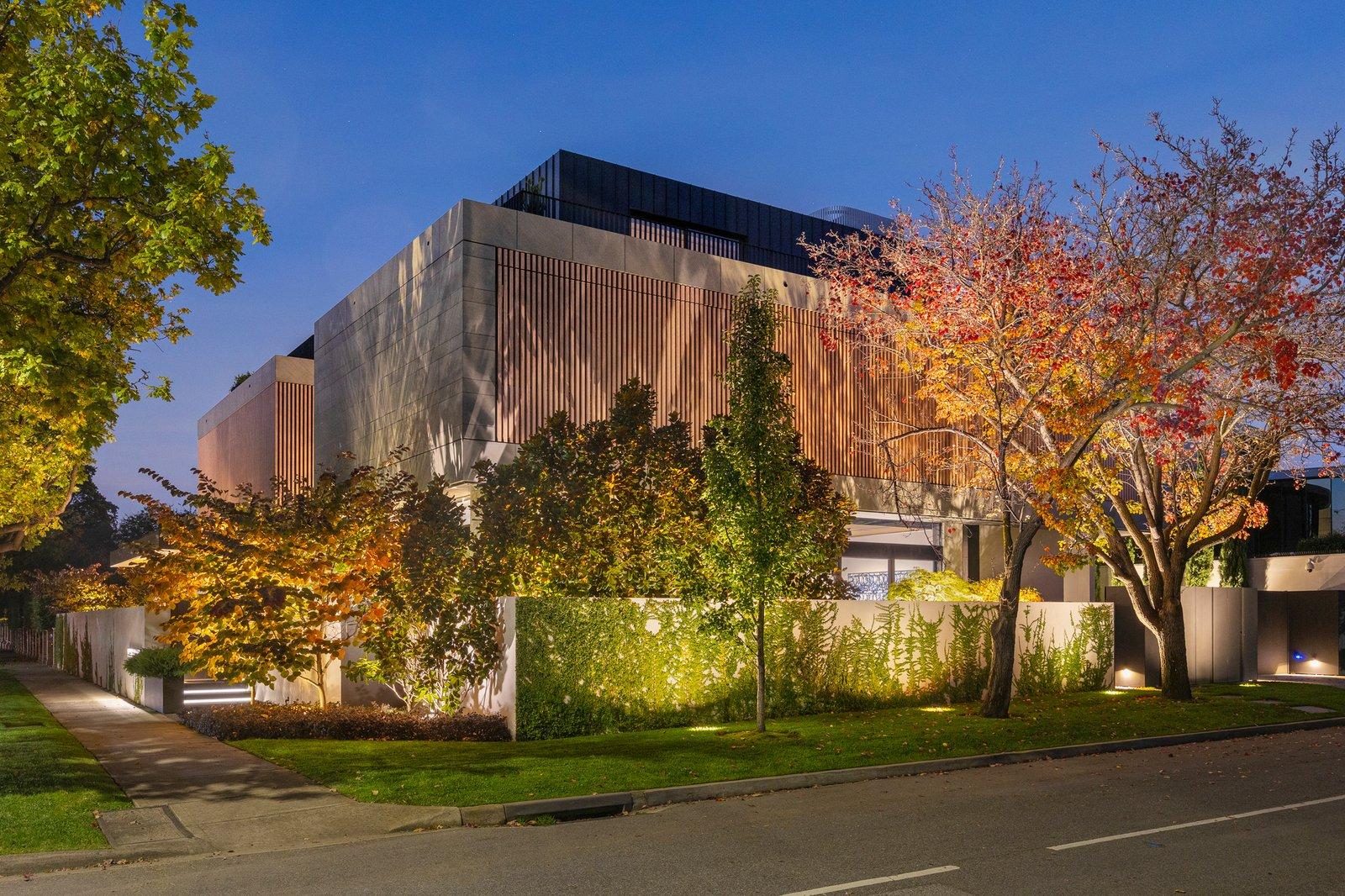 12 St Georges Road, Toorak, 3142