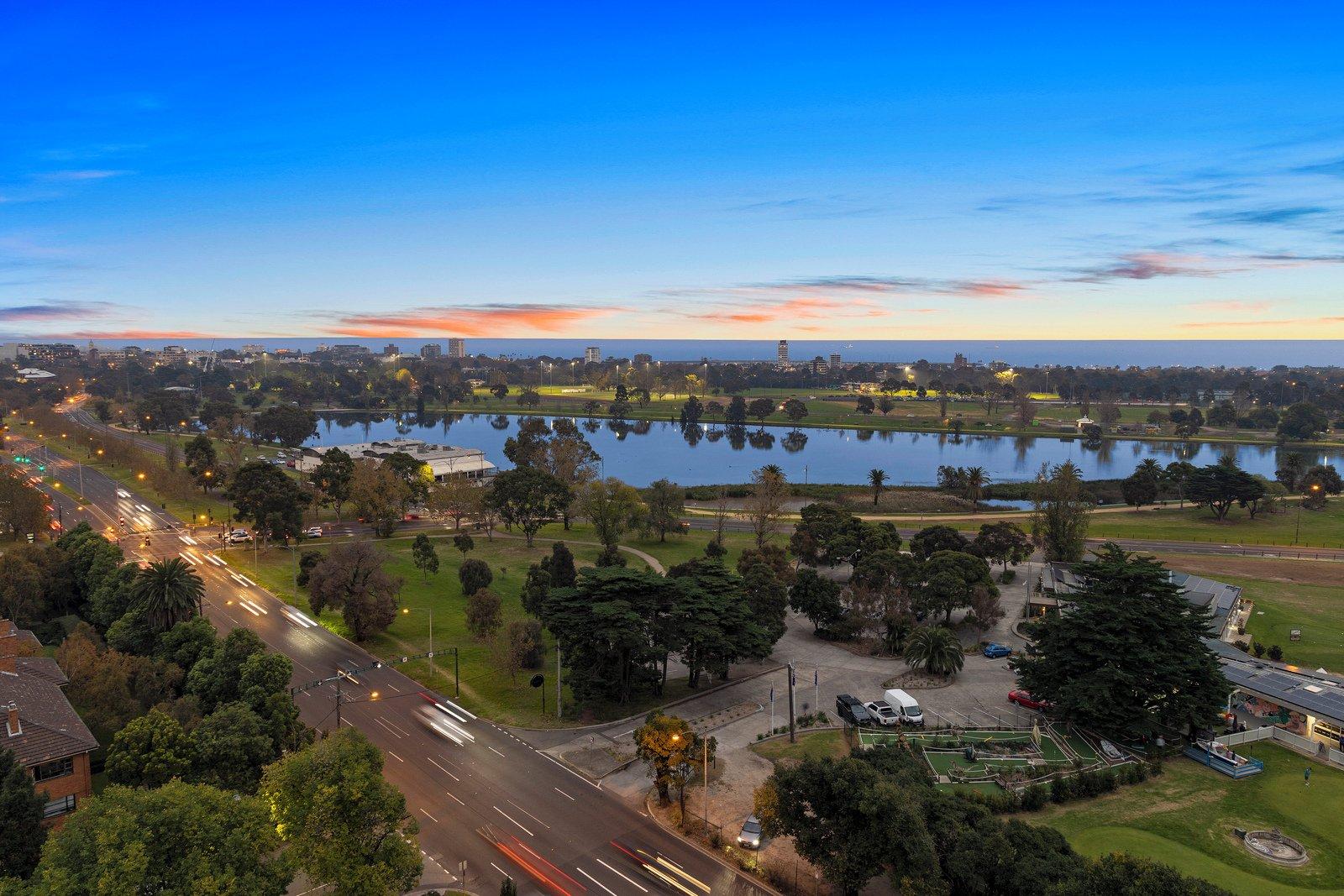 1201/55 Queens Road, Melbourne, 3004