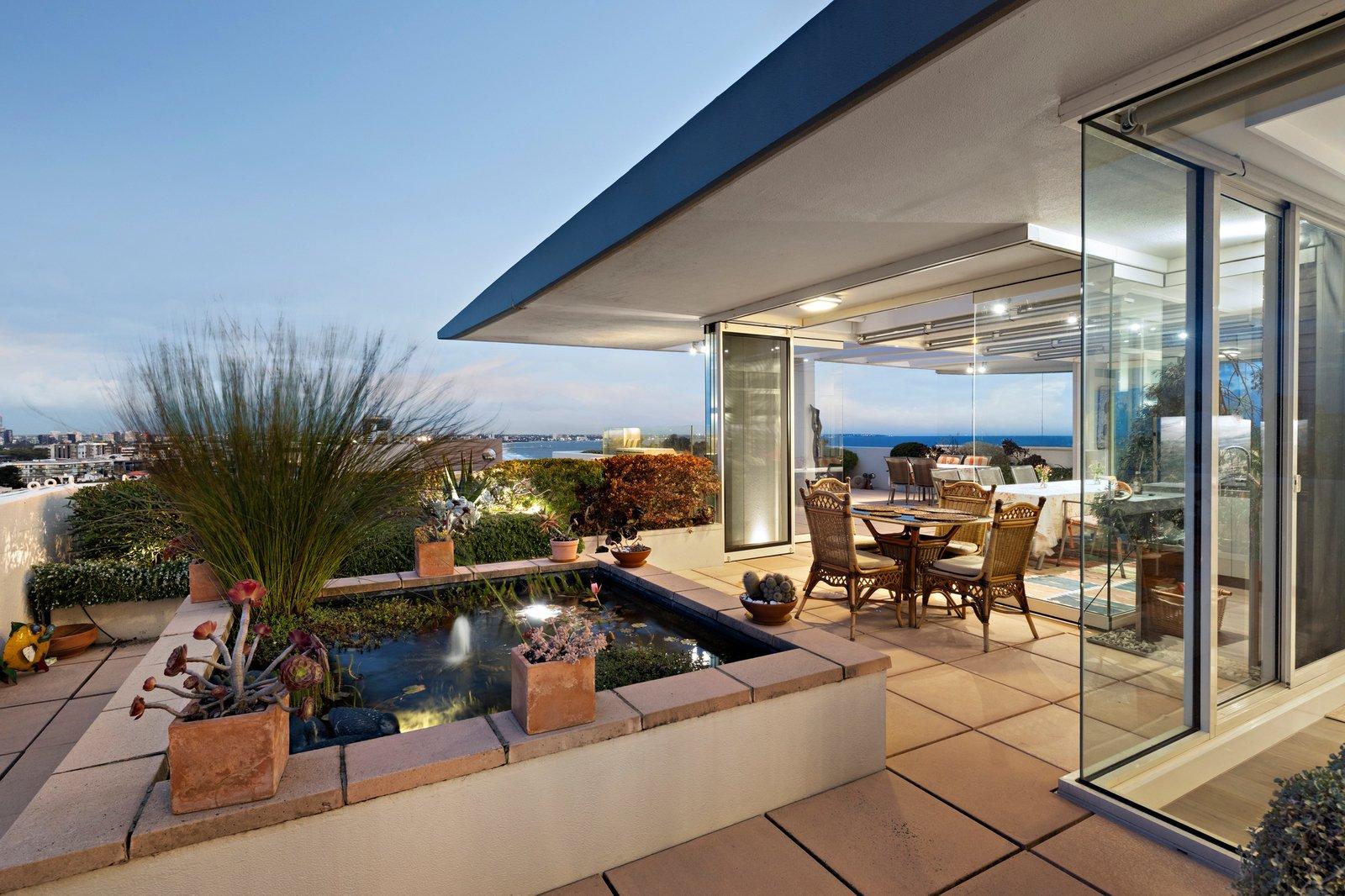 1202/115 Beach Street, Port Melbourne, 3207