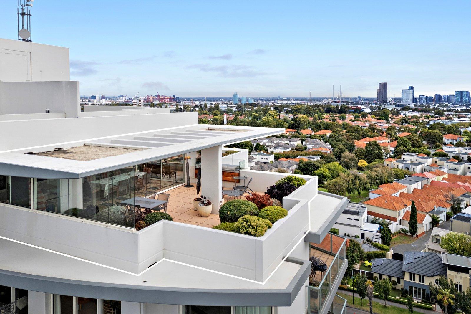 1202/115 Beach Street, Port Melbourne, 3207