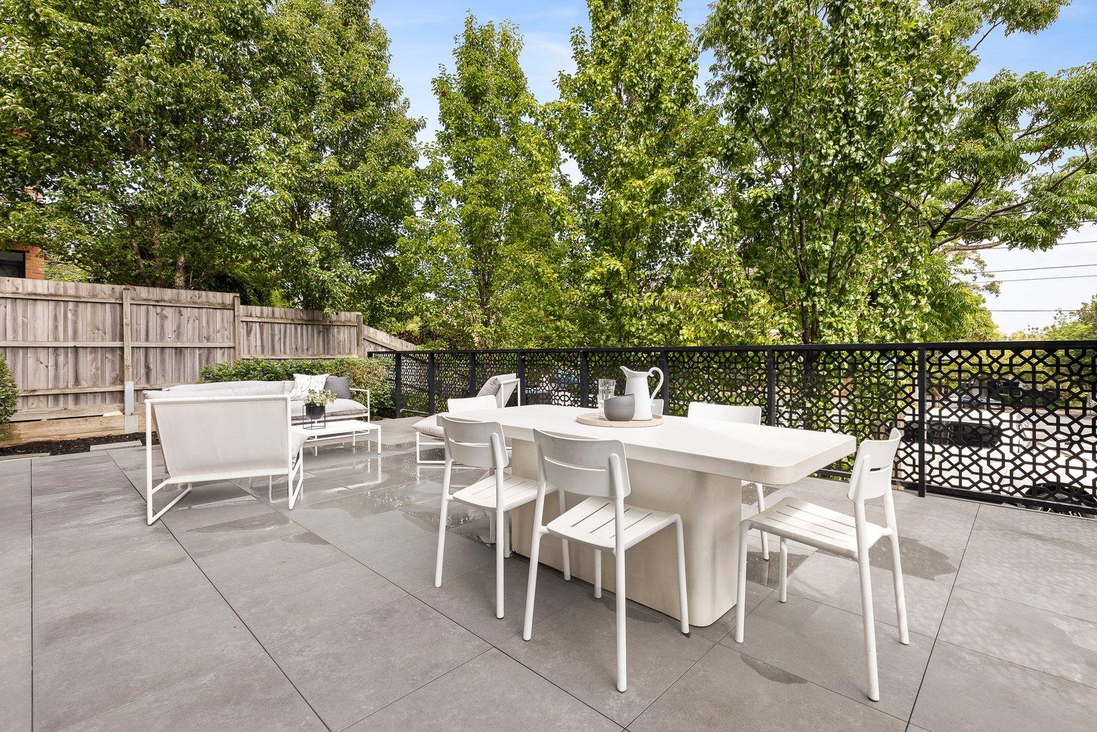 12/17 Riversdale Road, Hawthorn, 3122