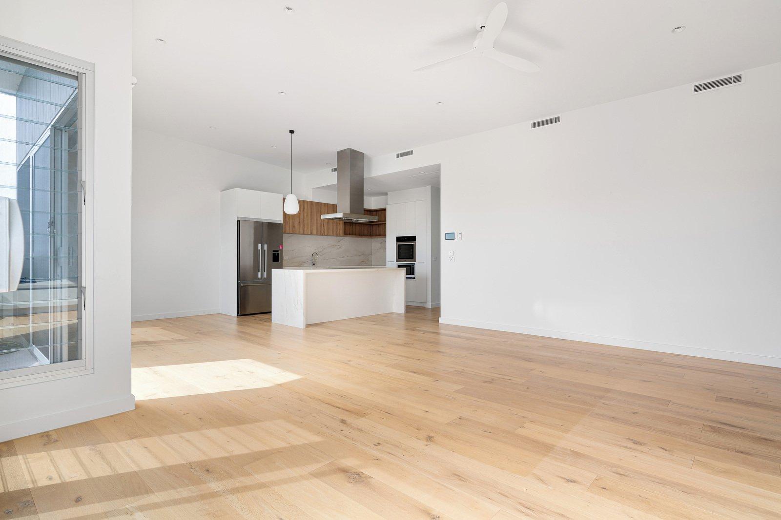 12/54 Mount Eliza Way, Mount Eliza, 3930