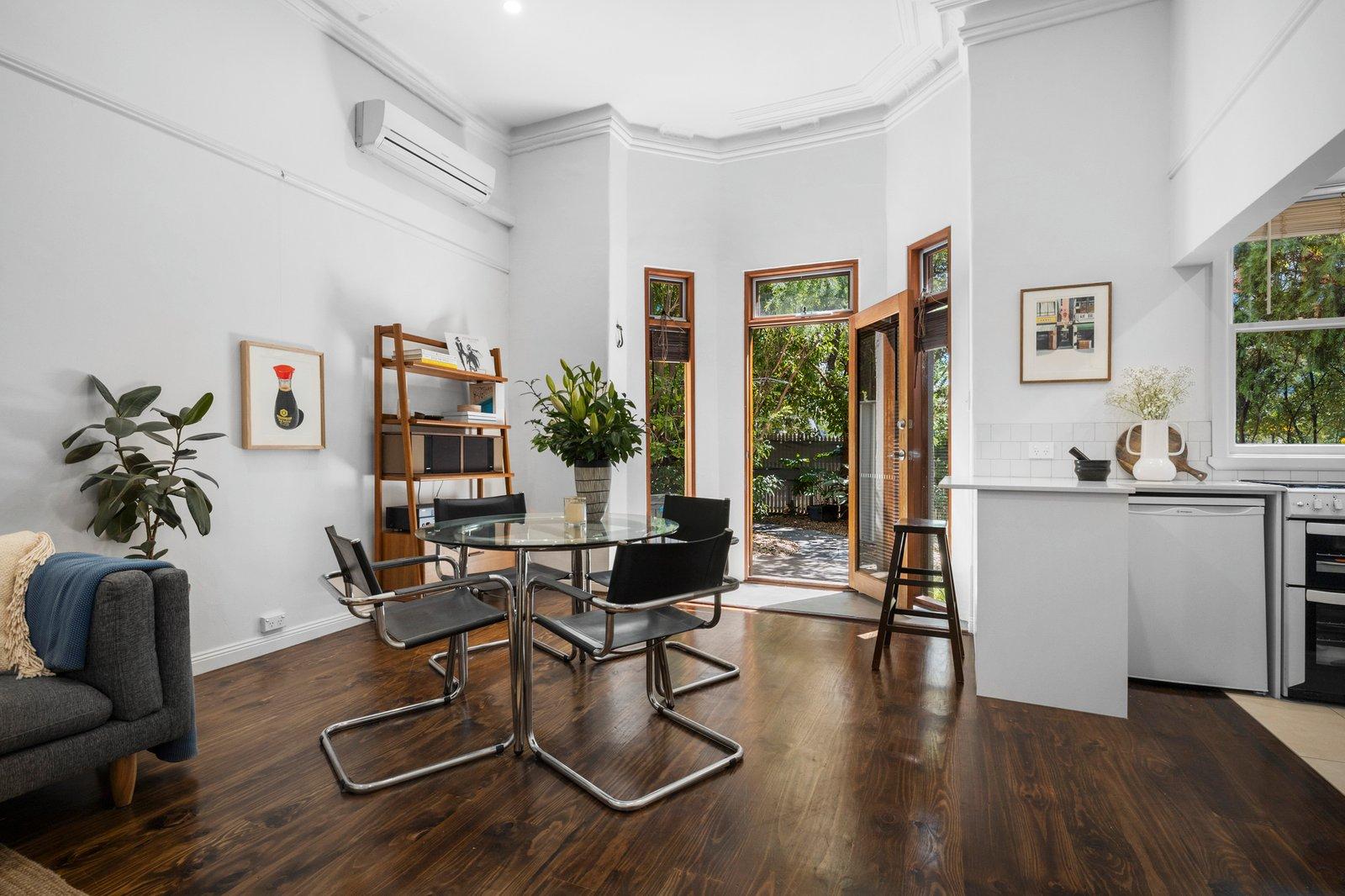 1&2/82 Wellington Street, St Kilda, 3182