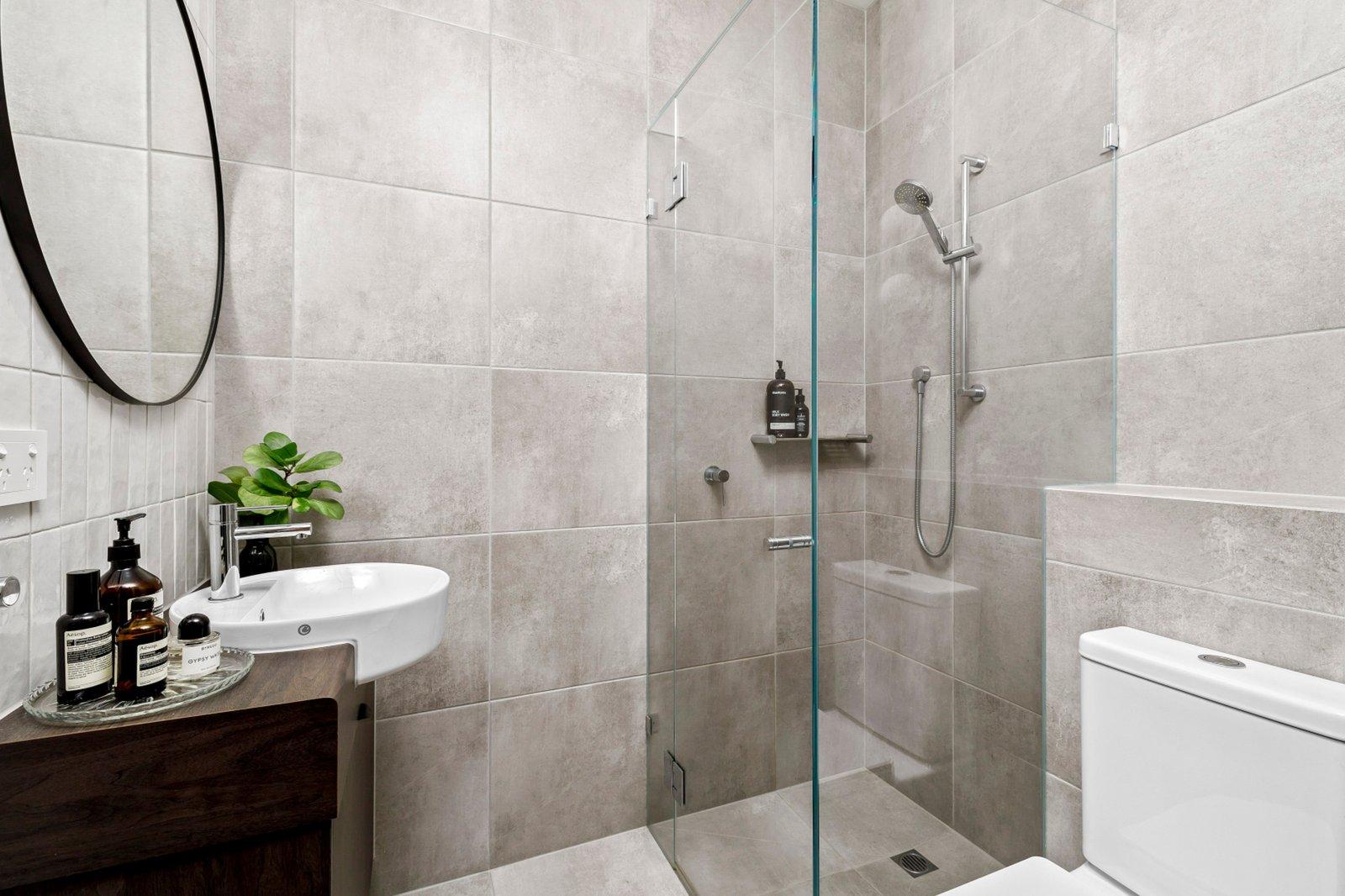 1&2/82 Wellington Street, St Kilda, 3182