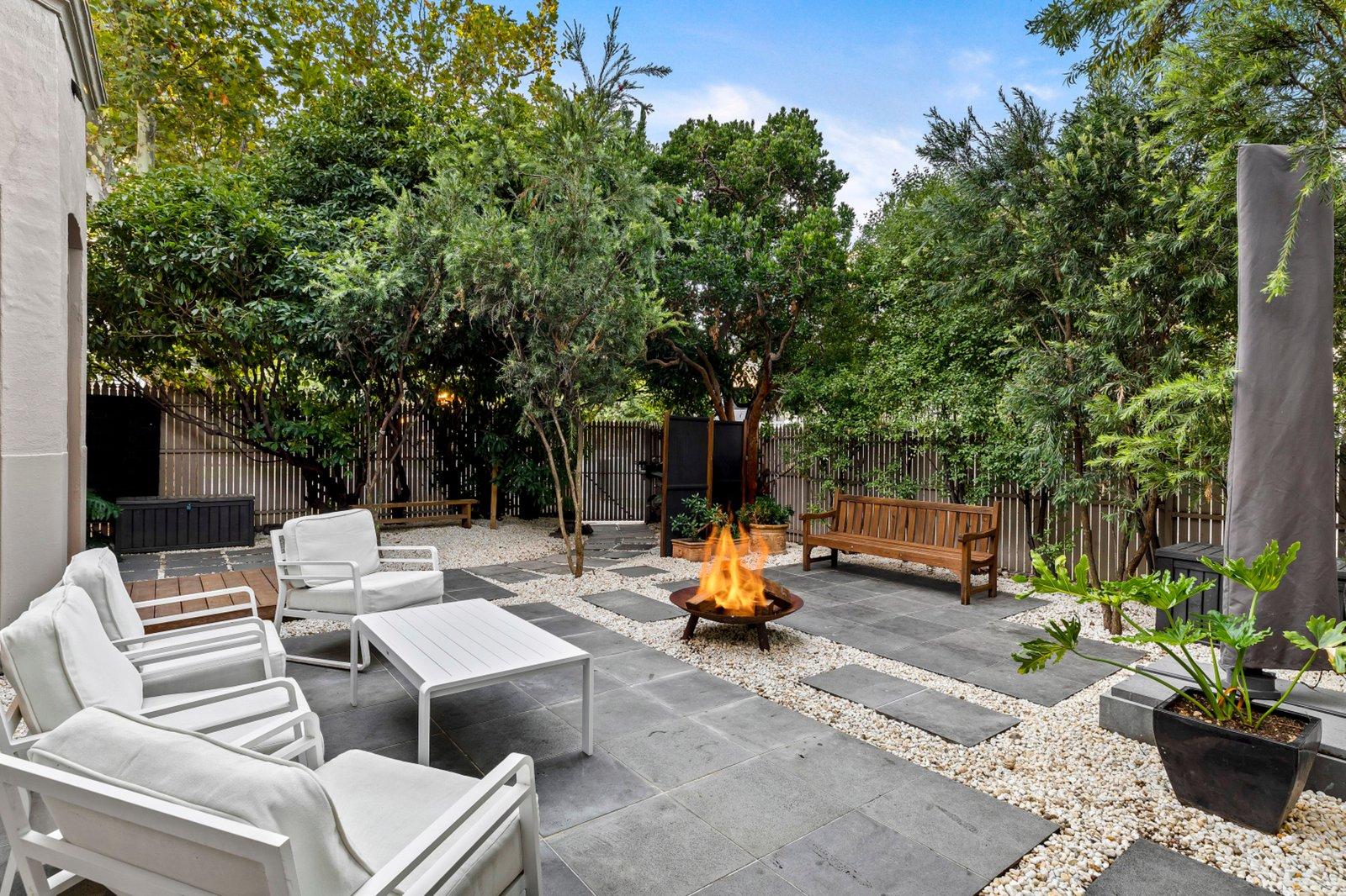 1&2/82 Wellington Street, St Kilda, 3182