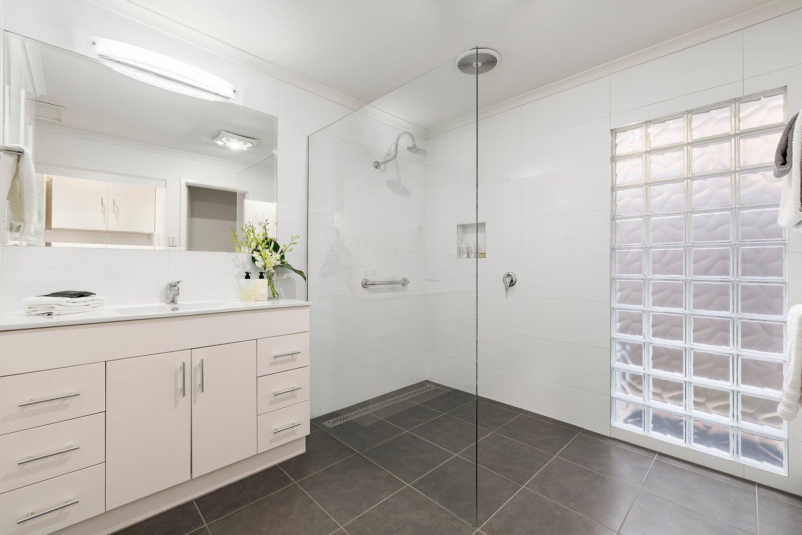 12a Ferncroft Avenue, Malvern East, 3145