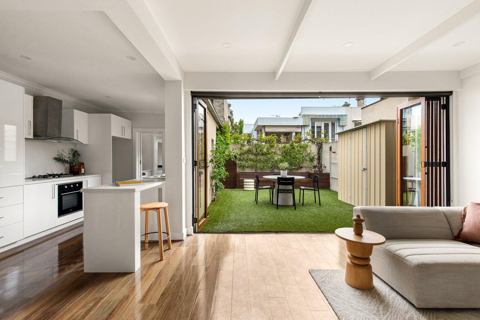 13 Madden Street, Albert Park, 3206