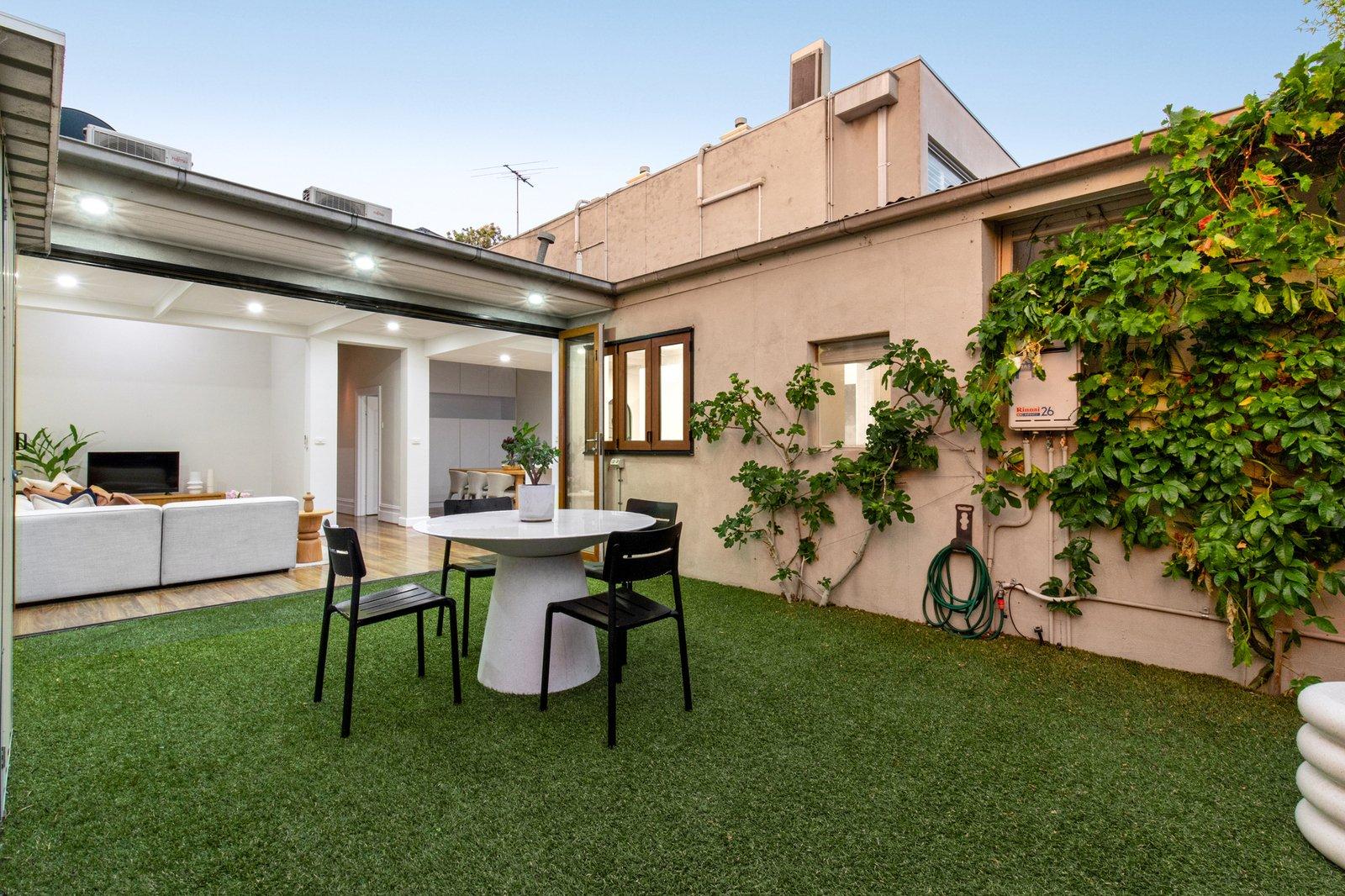 13 Madden Street, Albert Park, 3206