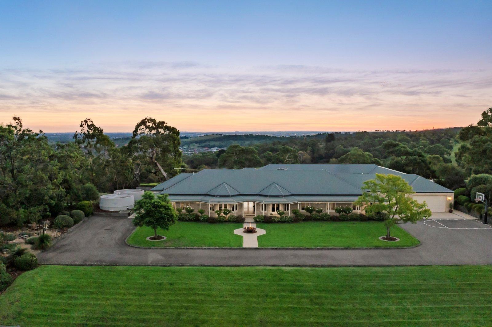 130 McArthurs Road, South Morang, 3752