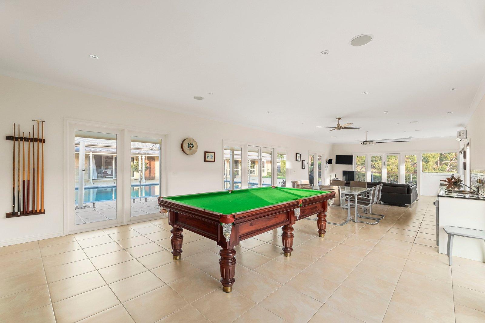 130 McArthurs Road, South Morang, 3752