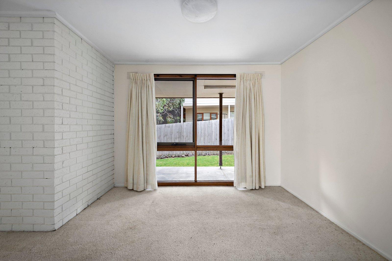 1/30 Volitans Avenue, Mount Eliza, 3930