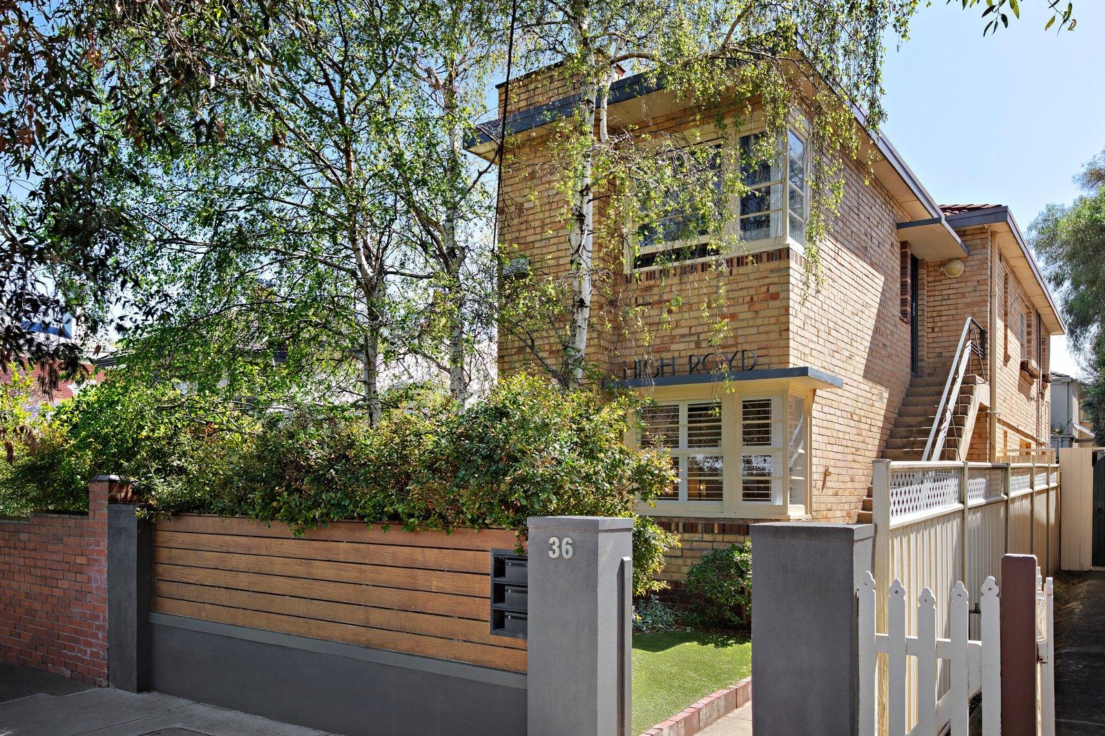 1/36 Robe Street, St Kilda, 3182