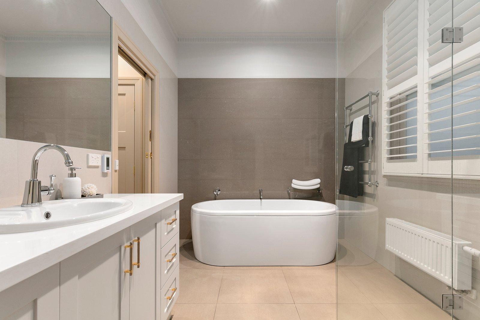 14 Boronia Street, Canterbury, 3126