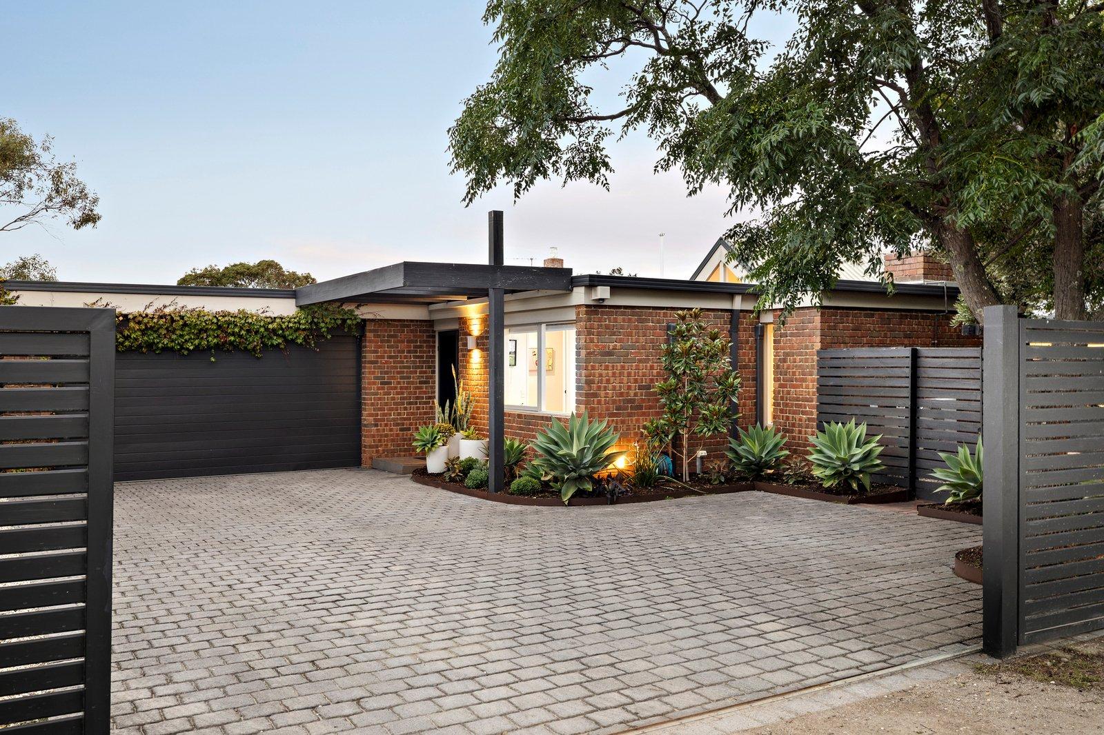 14 Craigie Road, Mount Martha, 3934