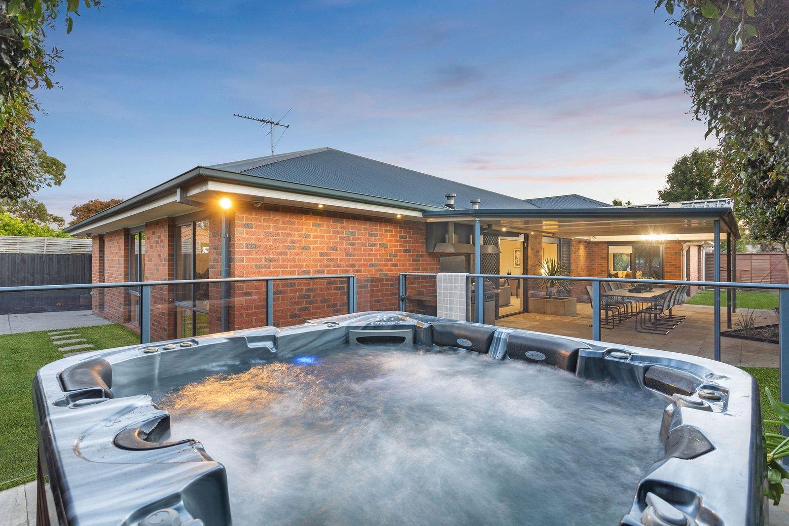 14 John William Drive, Mount Martha, 3934