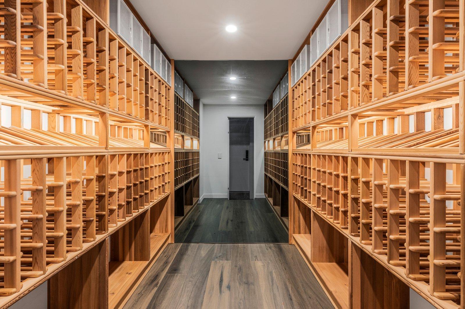 14 Linlithgow Road, Toorak, 3142