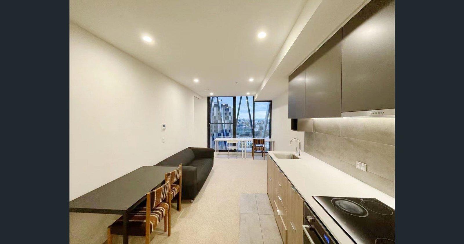 1411/28 Bouverie Street, Carlton, Vic