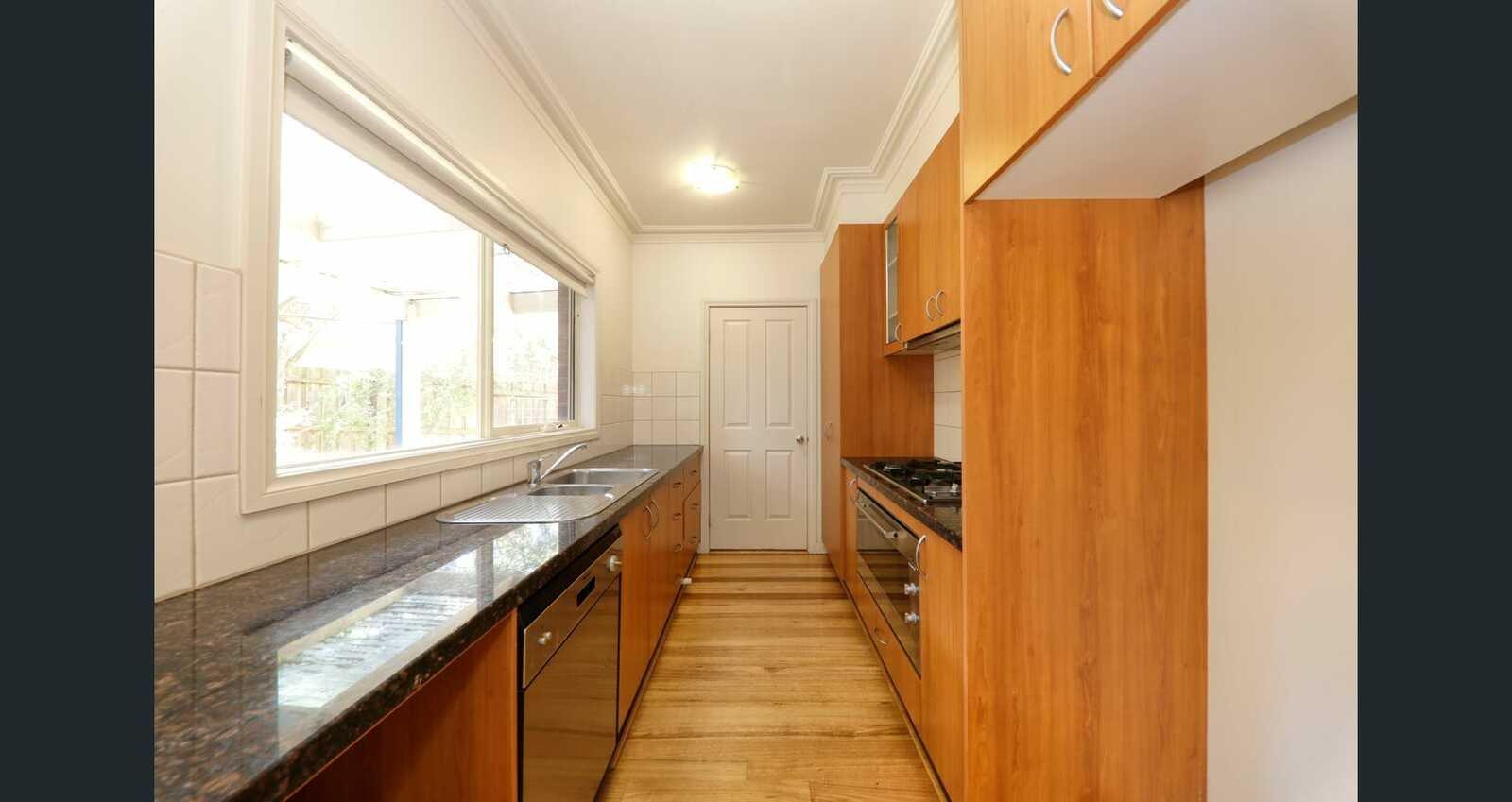 1/43 St Clems Road, Doncaster East, 3109