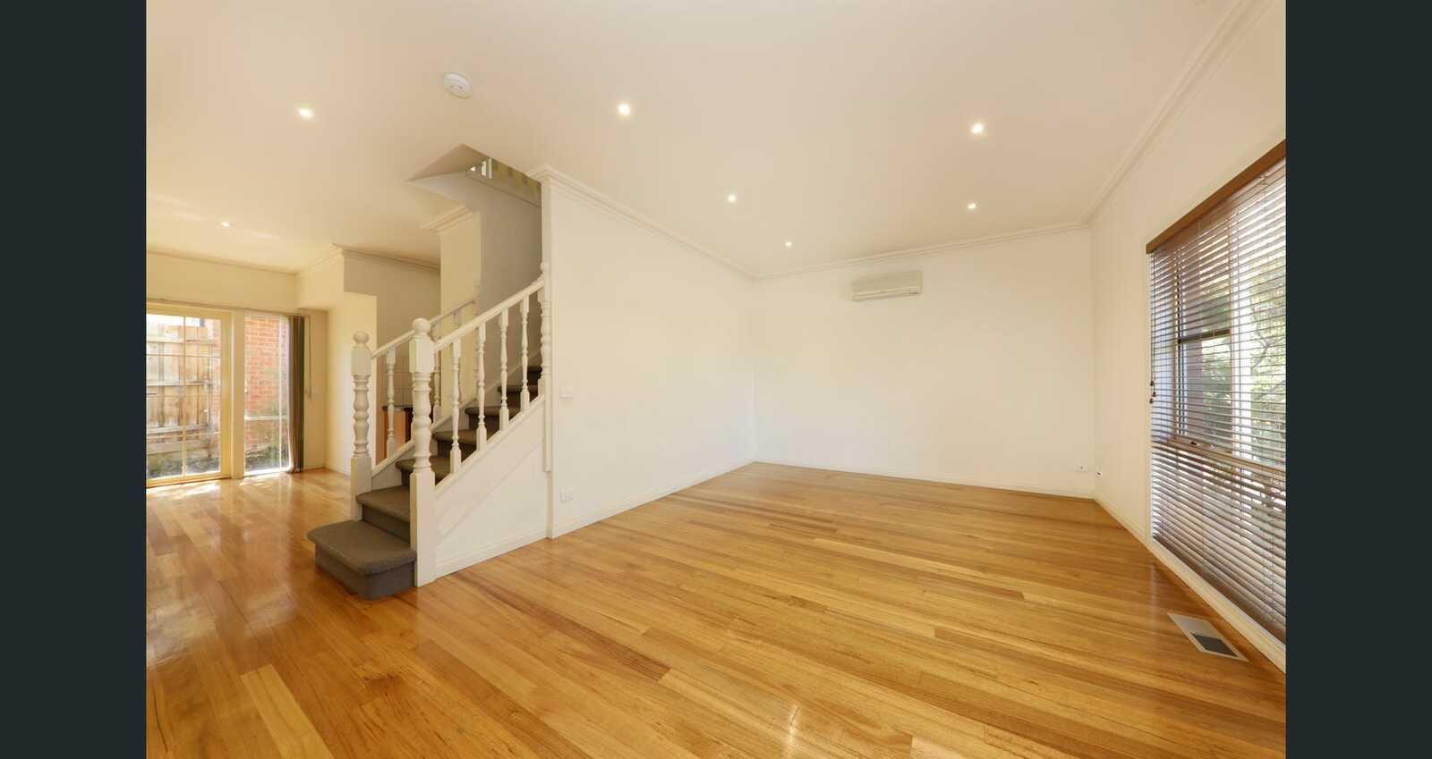 1/43 St Clems Road, Doncaster East, 3109