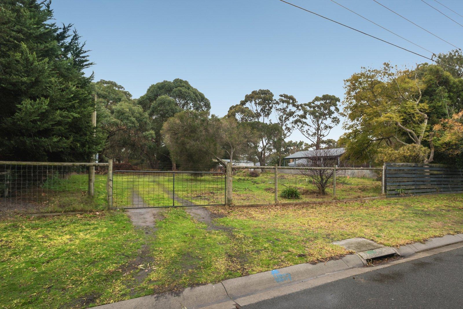 147 Farm Road, Heatherton, 3202