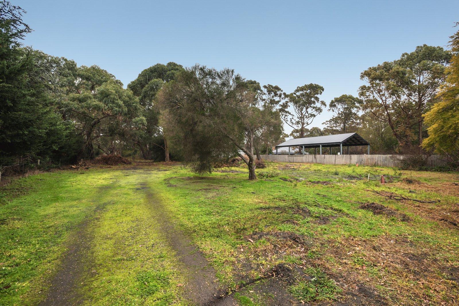 147 Farm Road, Heatherton, 3202