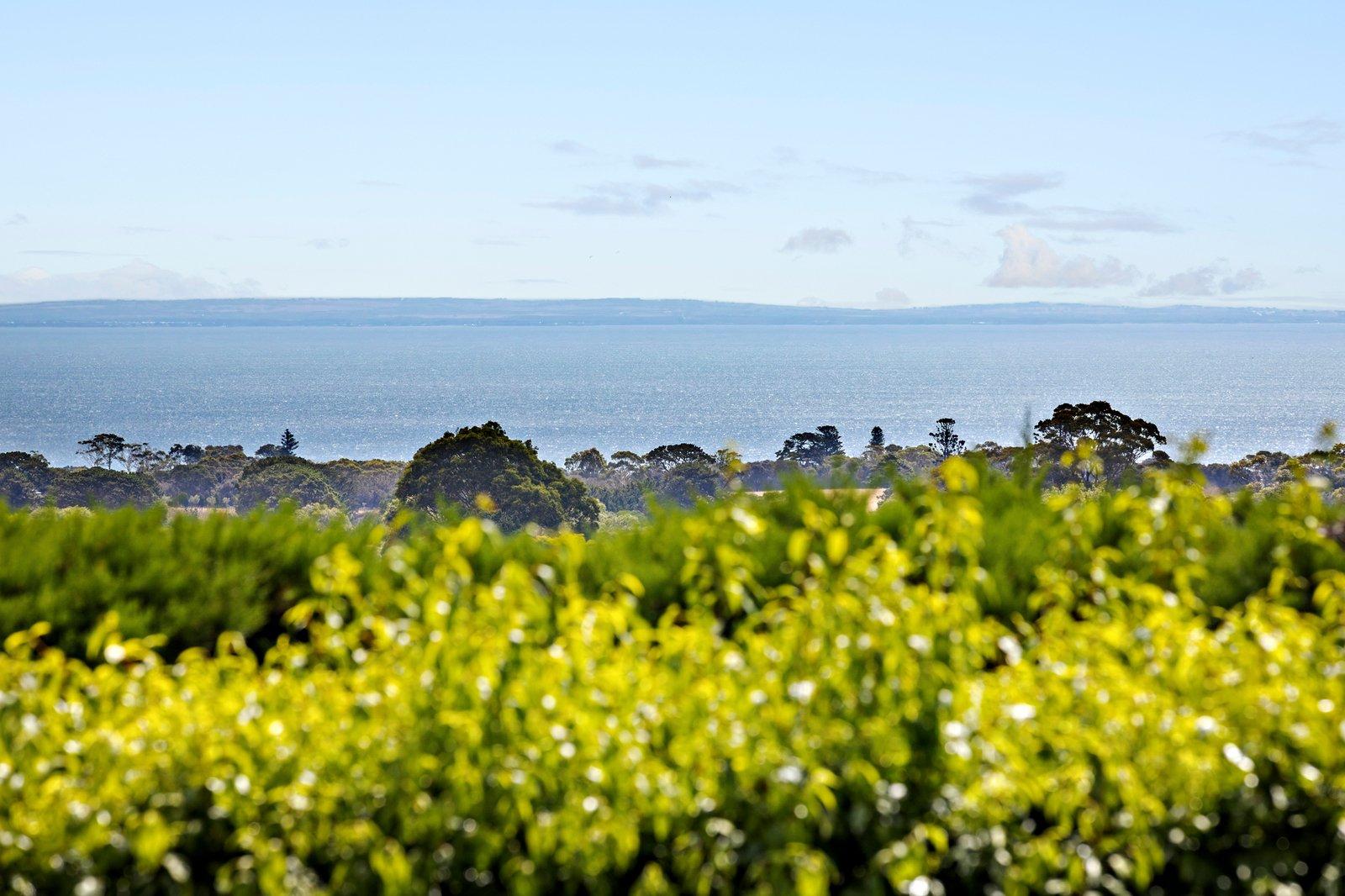 148 Wooralla Drive, Mount Eliza, 3930