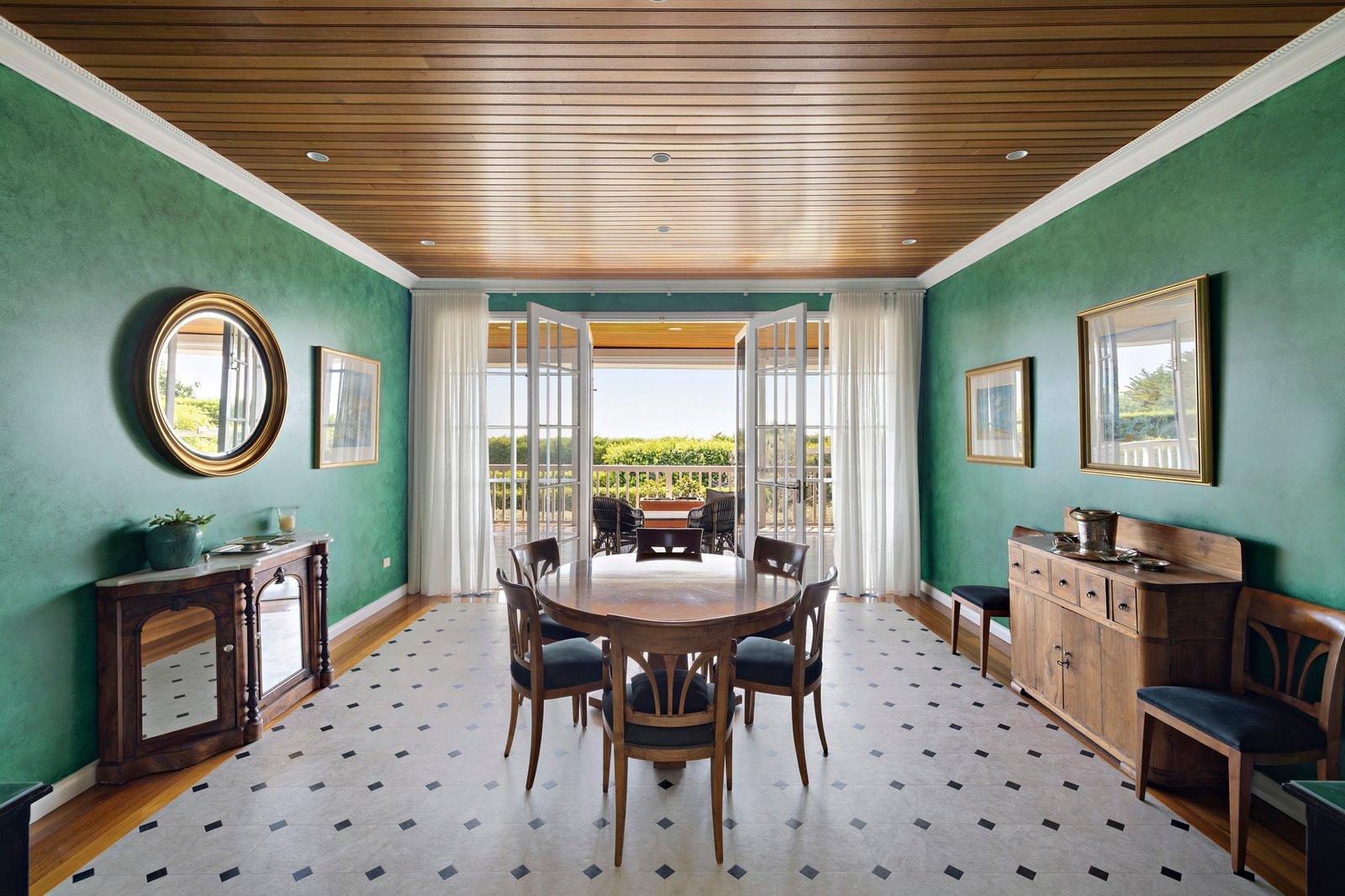 148 Wooralla Drive, Mount Eliza, 3930