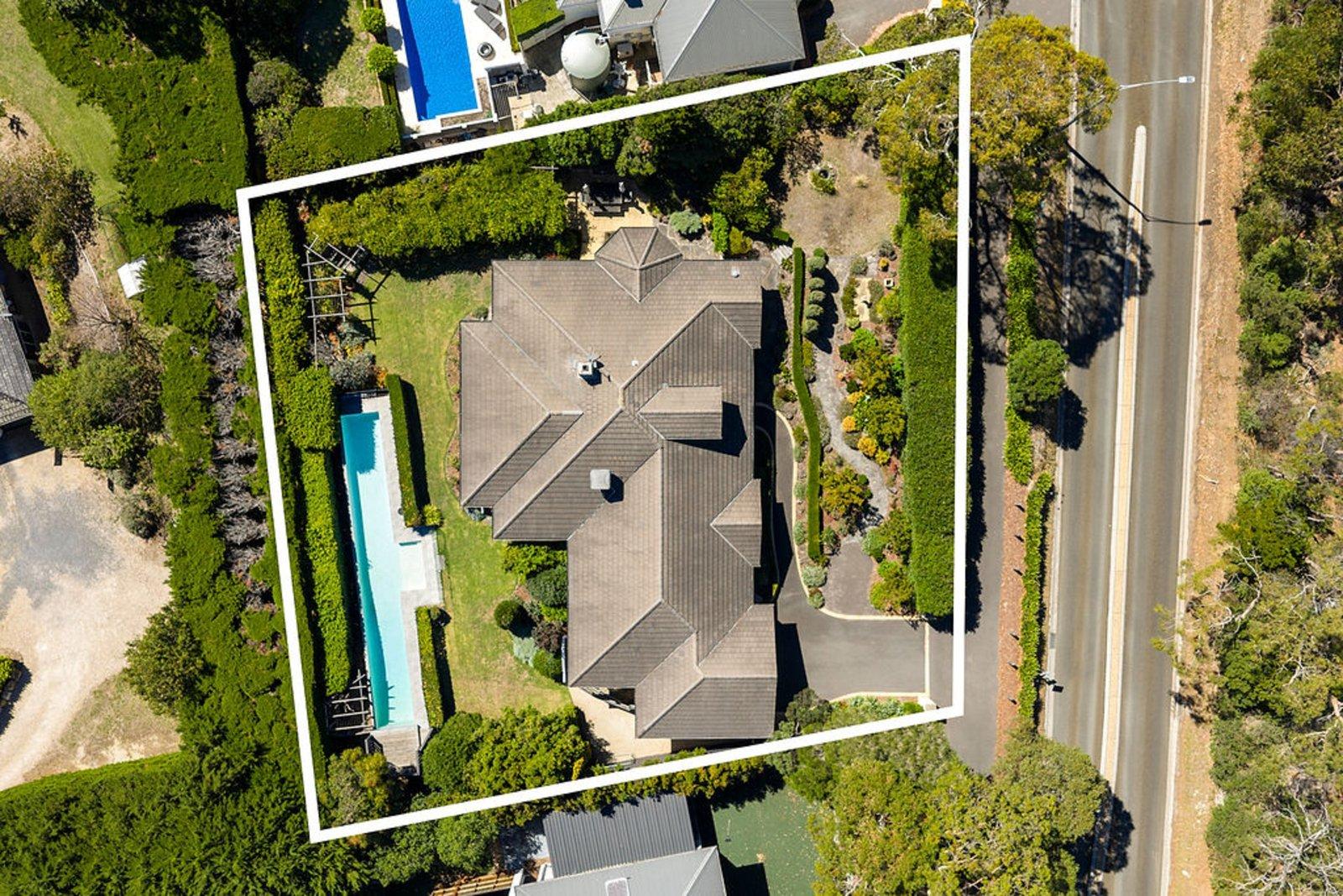 148 Wooralla Drive, Mount Eliza, 3930